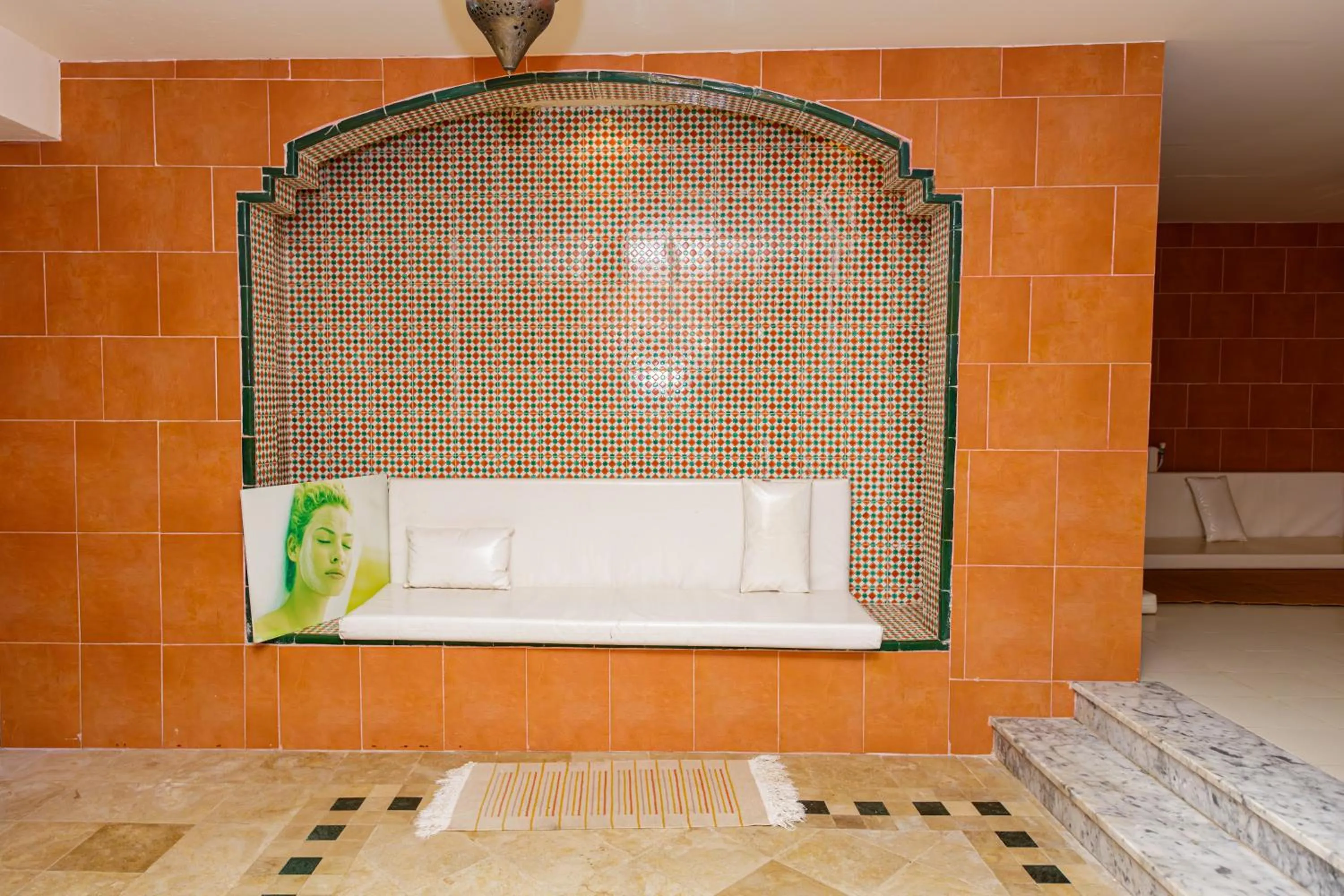 Iris Hotel & Thalasso