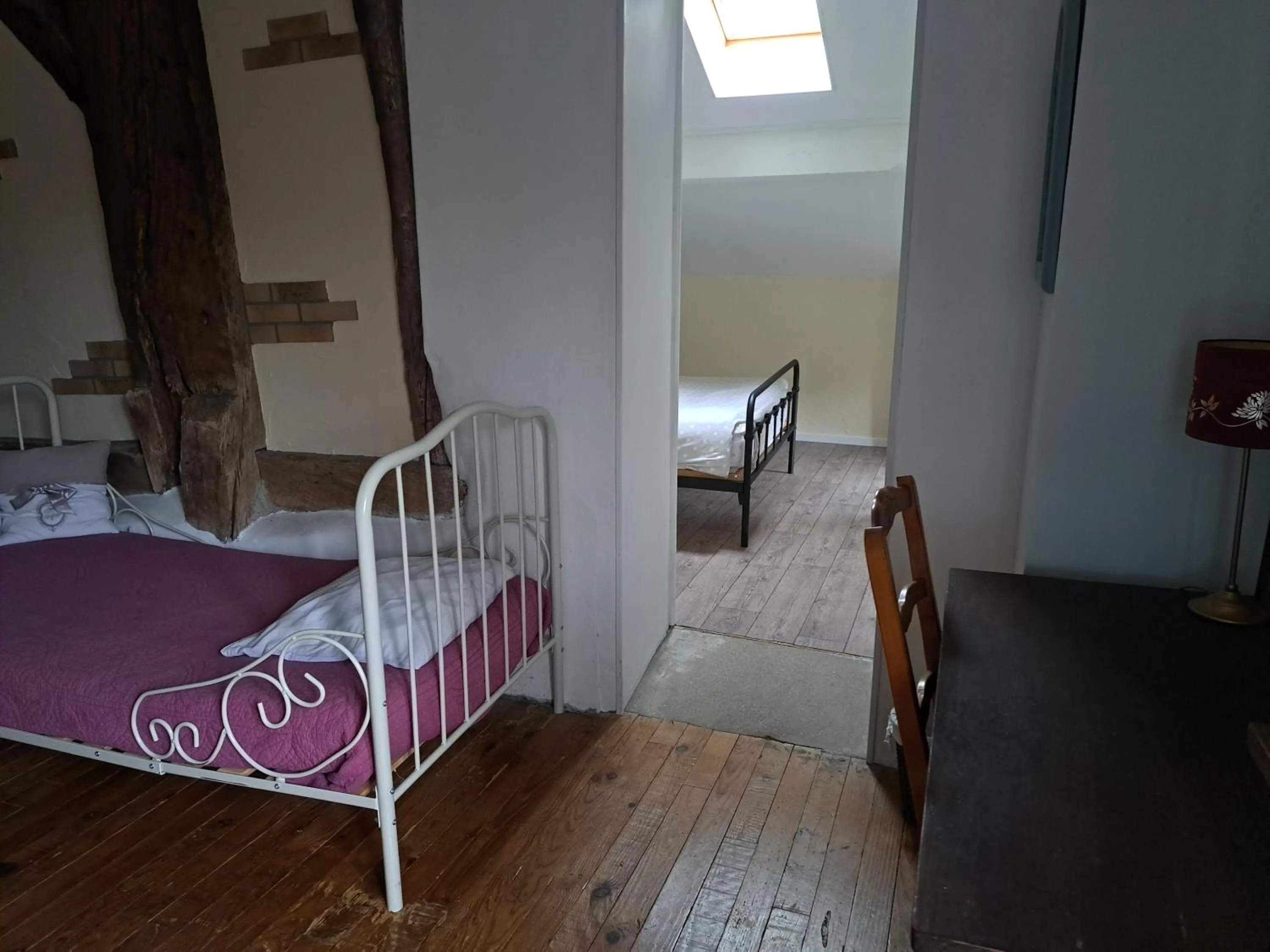 Photo of the whole room, Bed in Les Ecuries du SEQUE