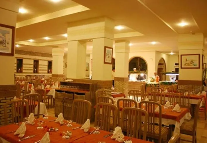 Restaurant/places to eat in Ksar El Jerid Tozeur