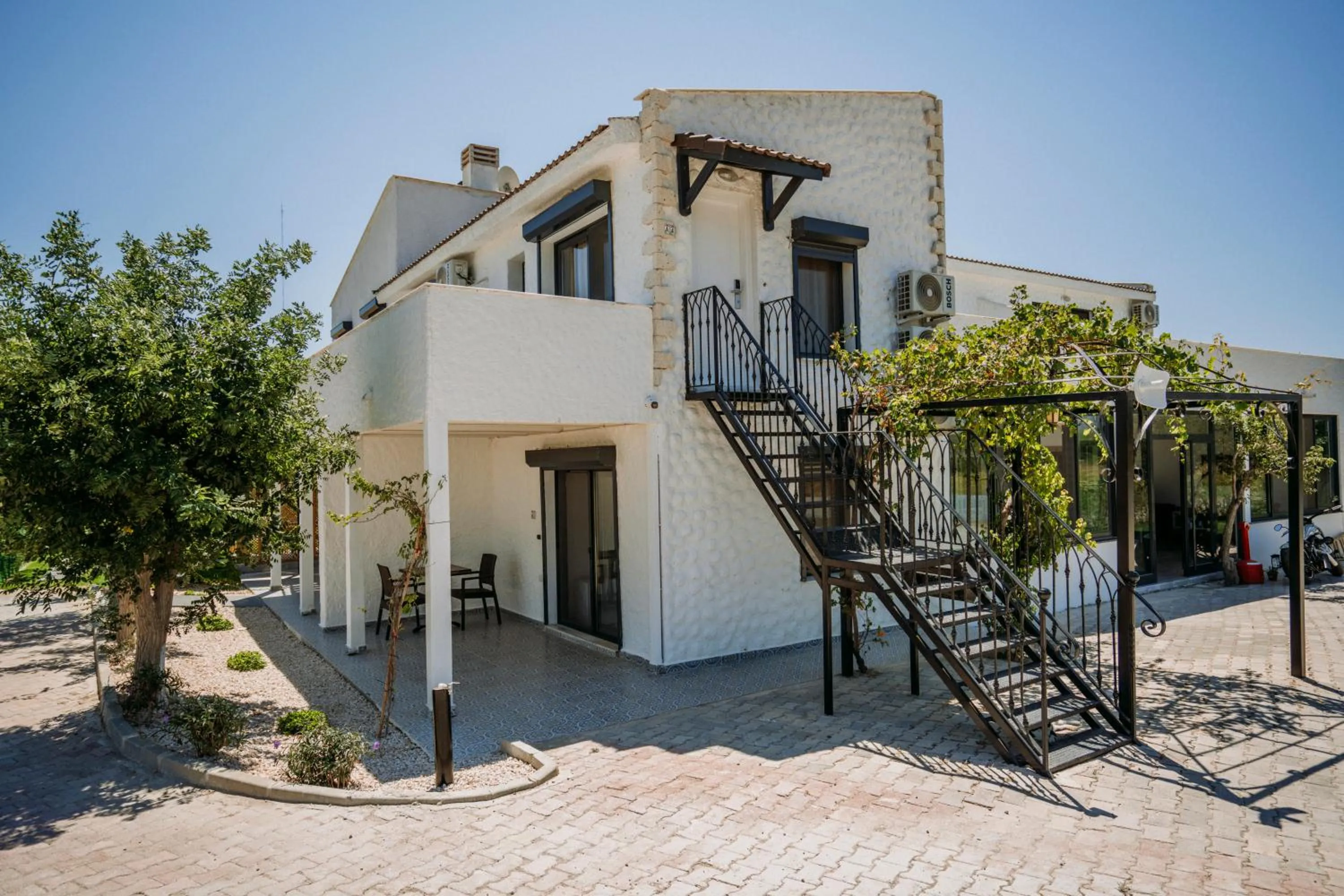 Property building in Ali Baba Ciftligi Alacati