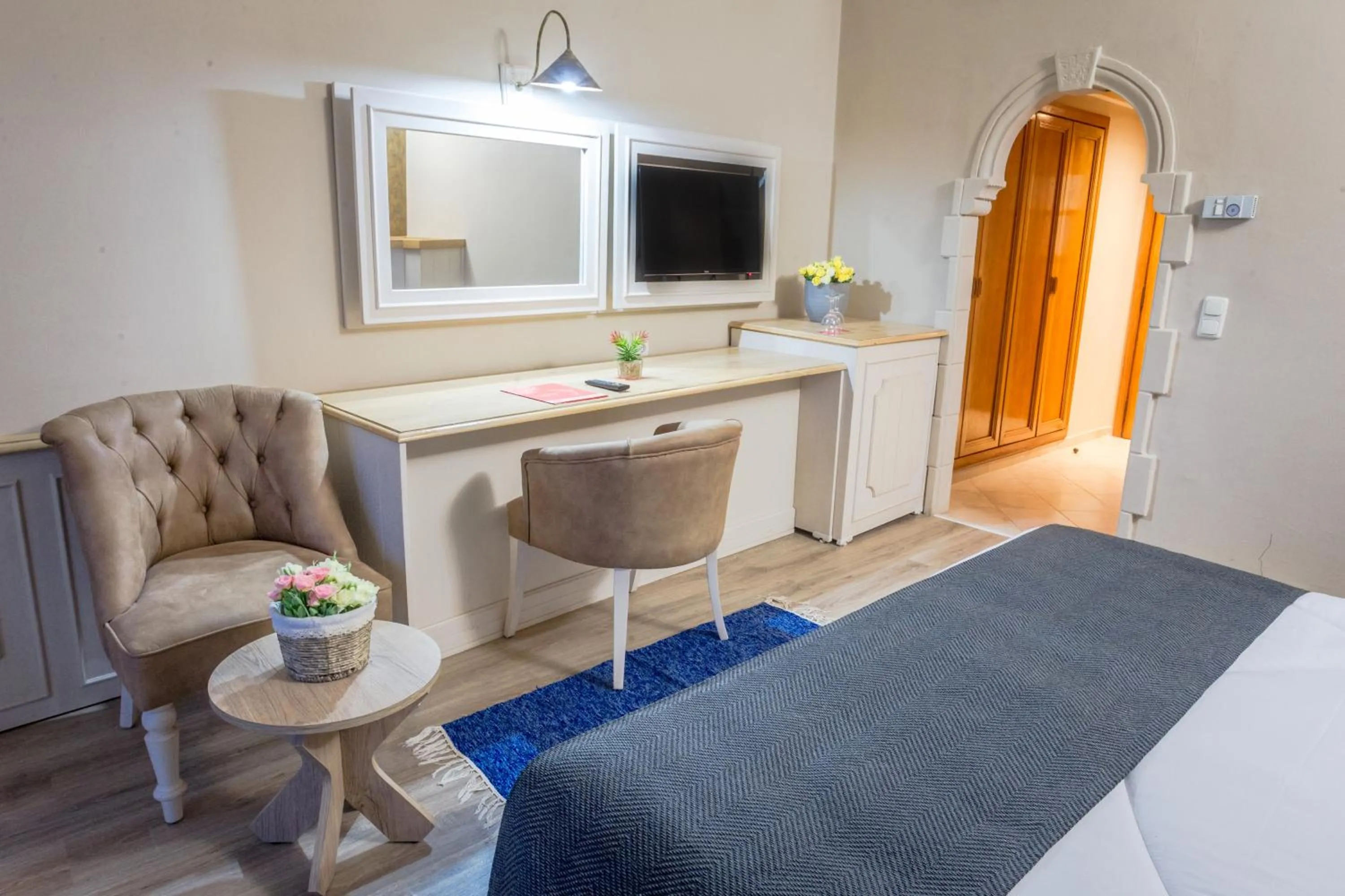 Photo of the whole room, Bed in Hotel El Habib Monastir