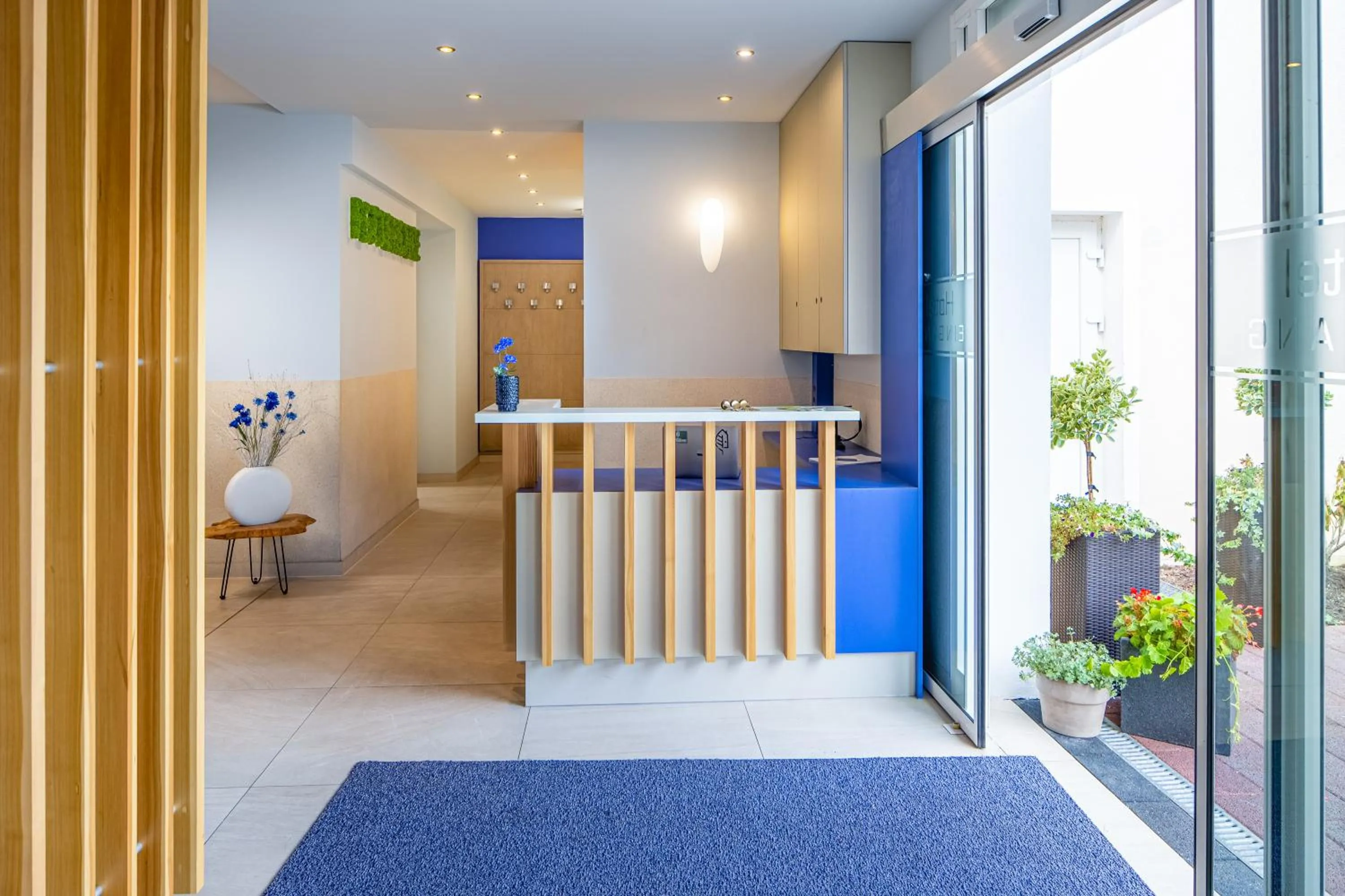 Lobby or reception, Bed in Kristallhotel Fettehenne