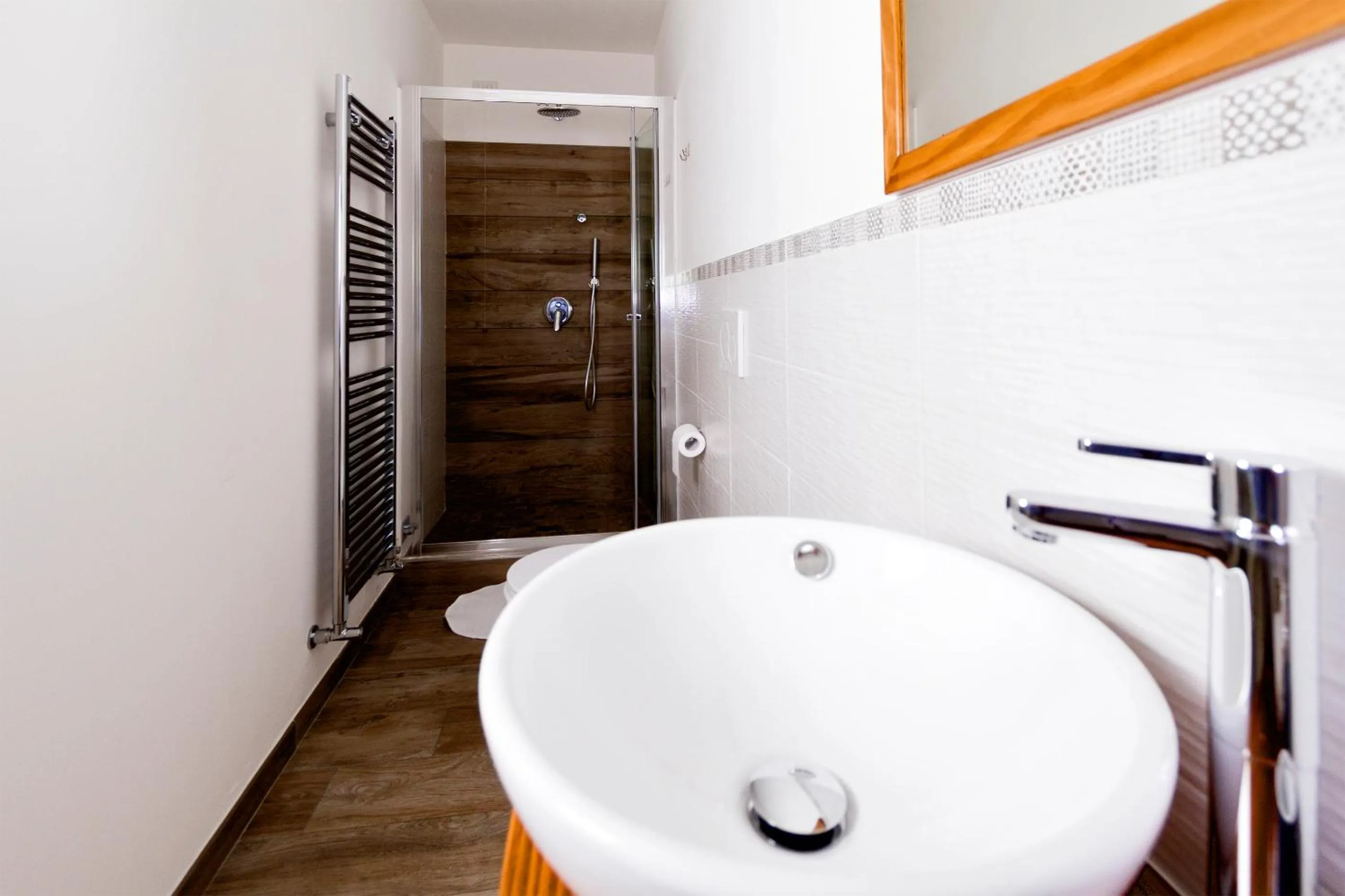 Shower in Andirivieni Bellagio Guest House