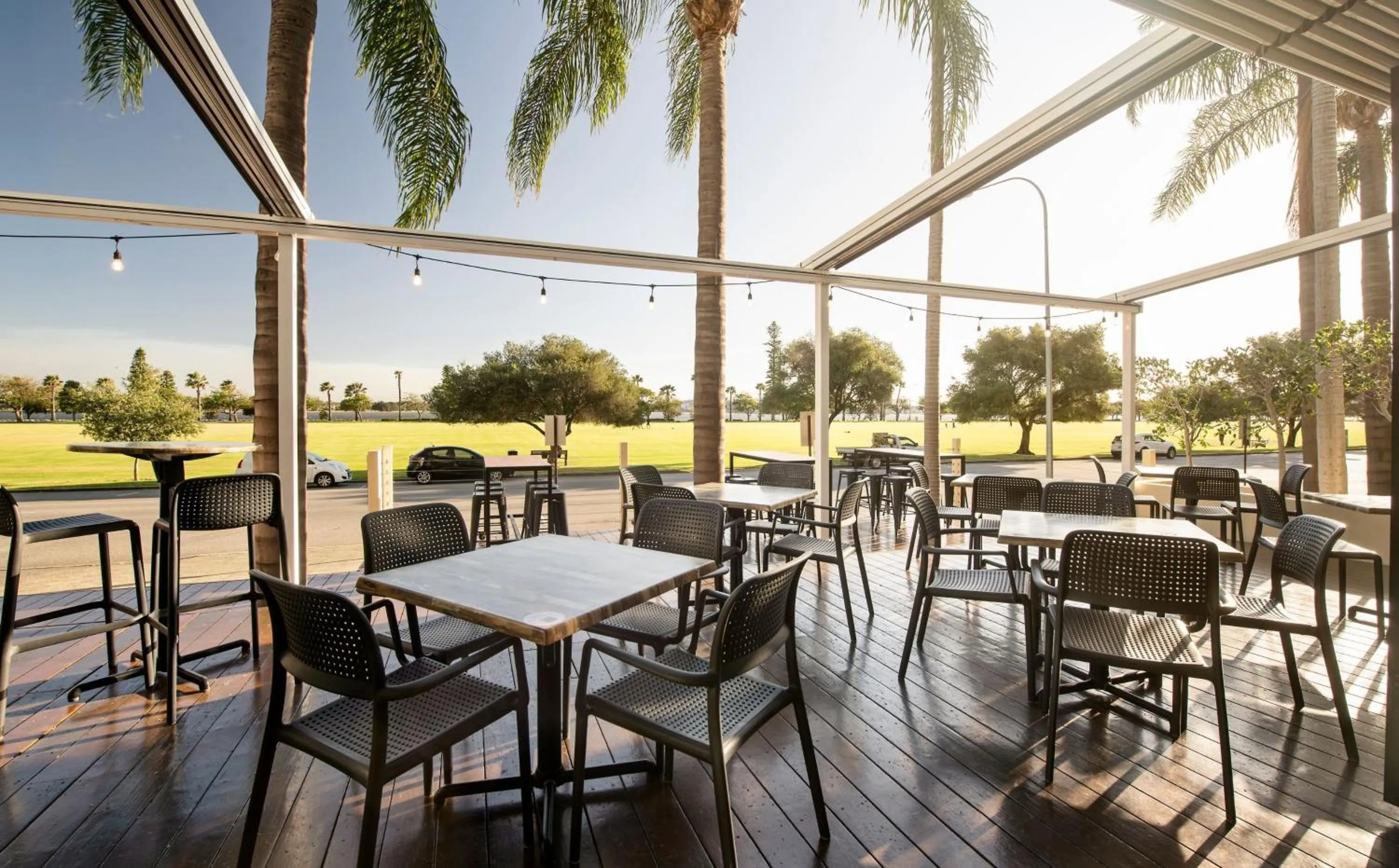 Restaurant/places to eat in Crowne Plaza Perth by IHG