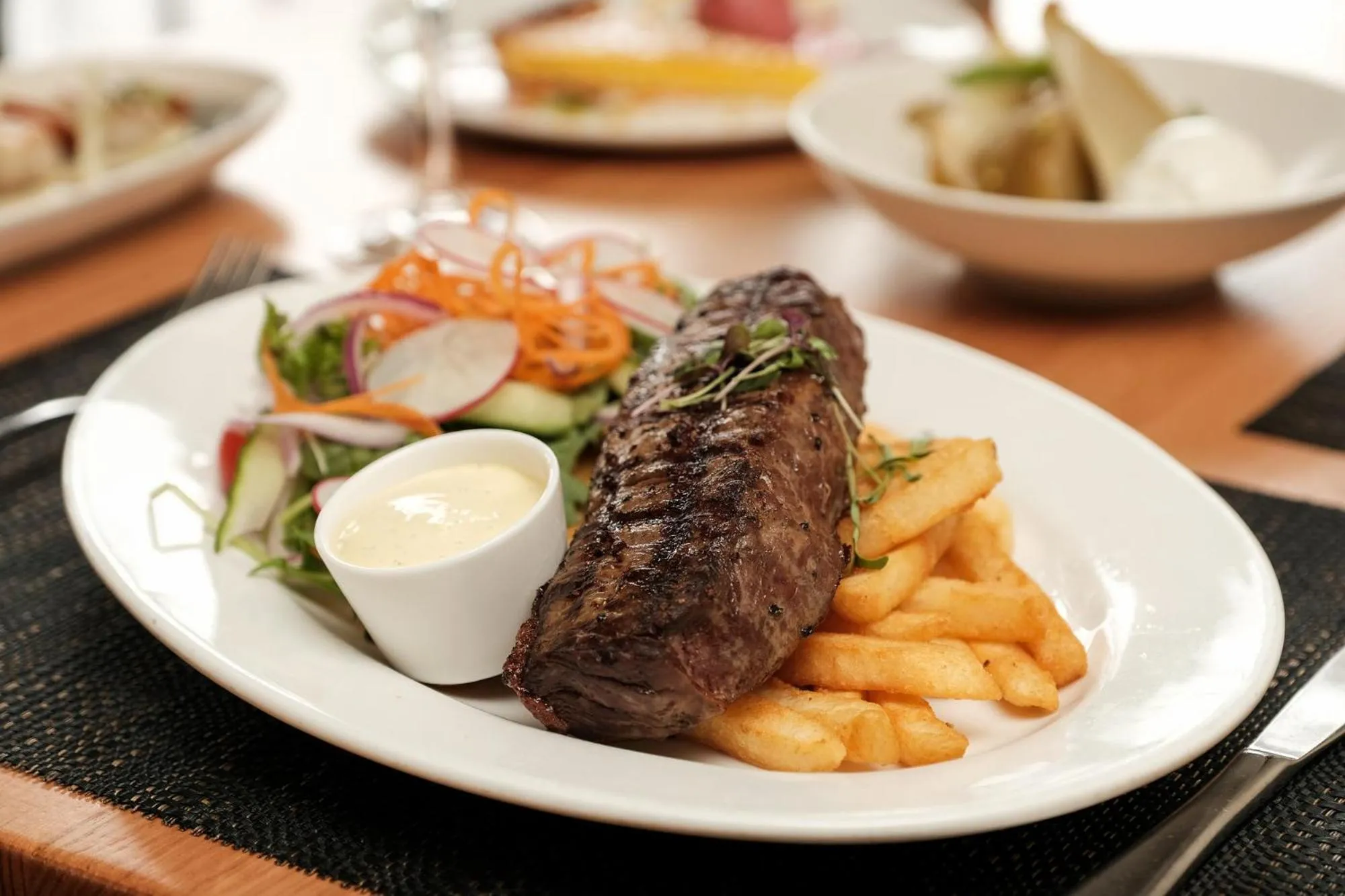 Restaurant/places to eat in Crowne Plaza Perth by IHG