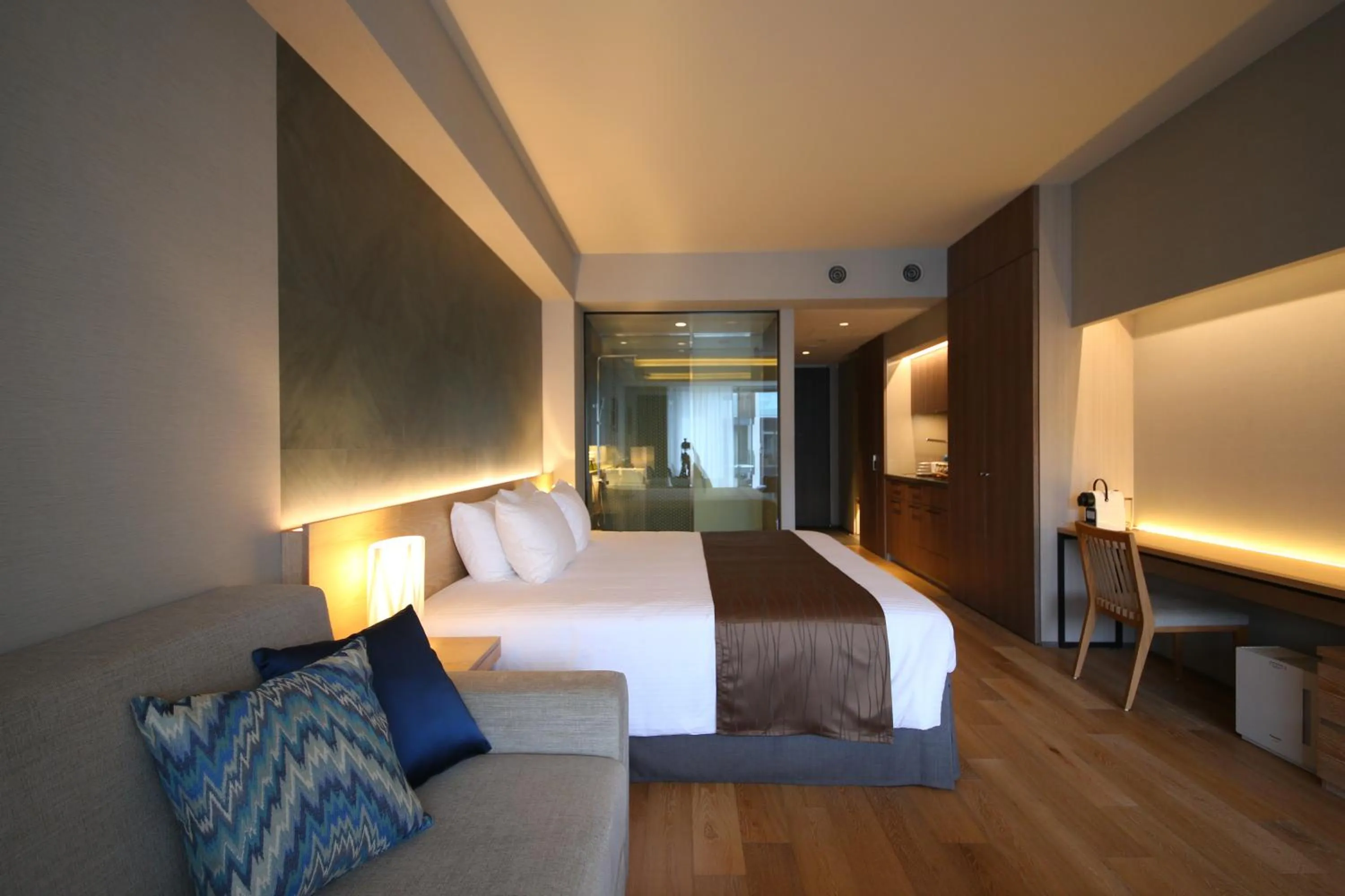 Photo of the whole room in Aya Niseko