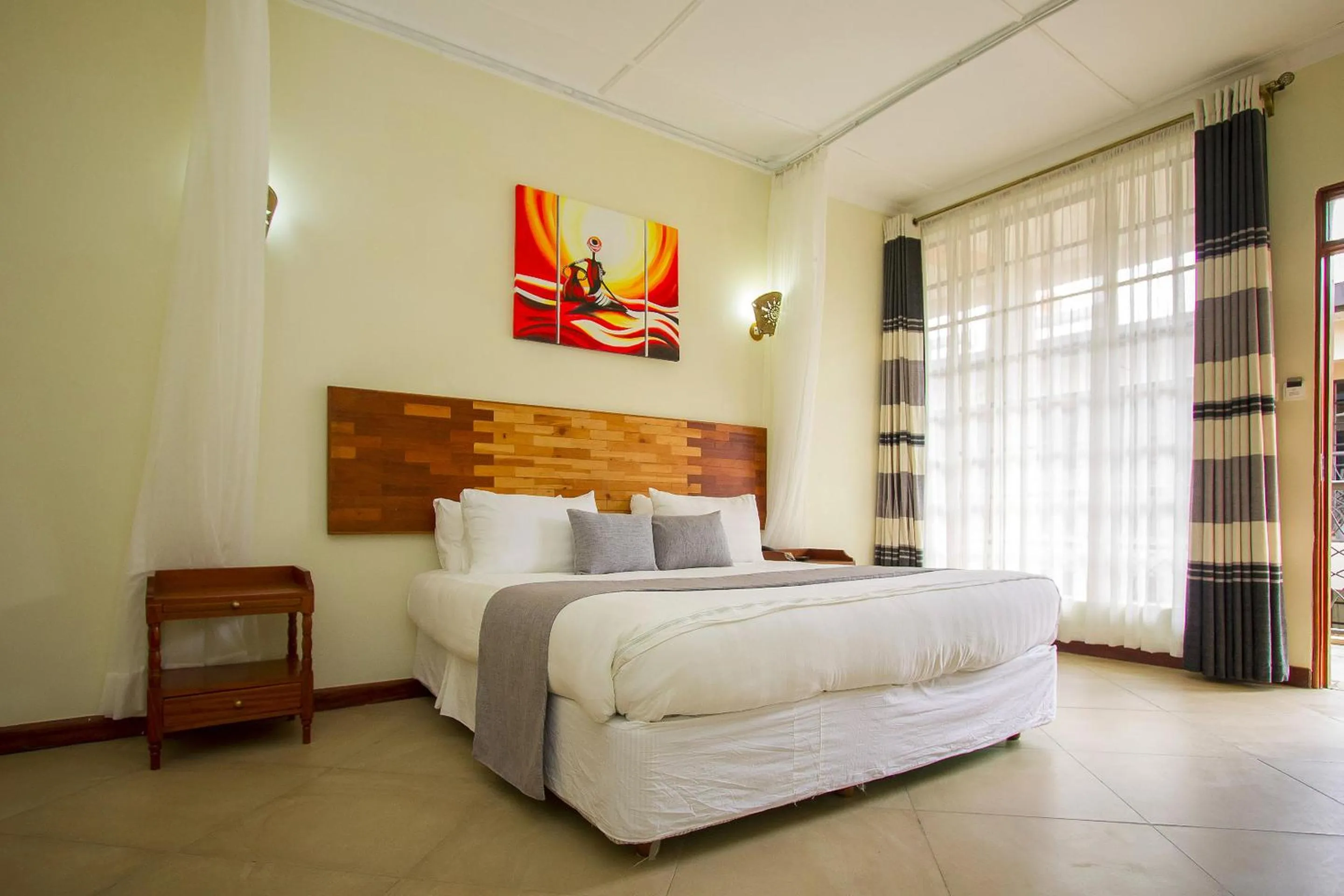 Bed in The Smith Hotel