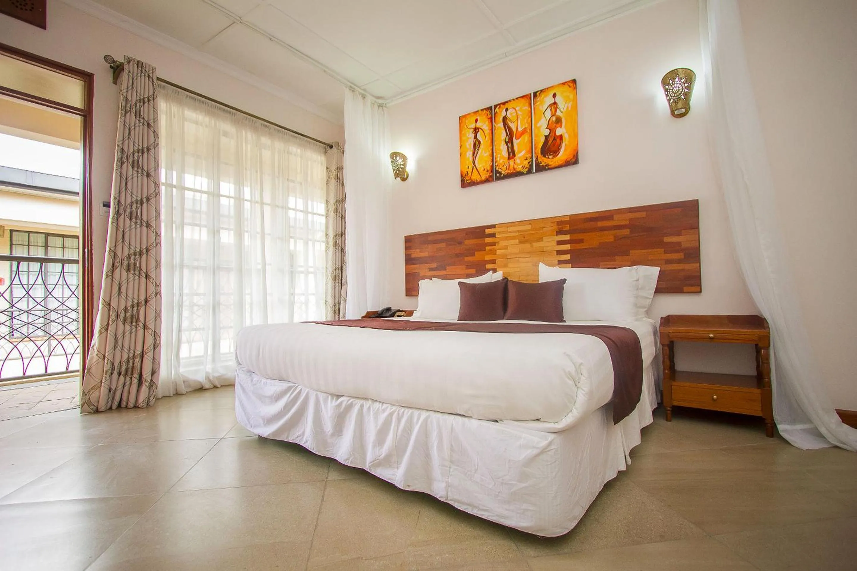 Bed in The Smith Hotel