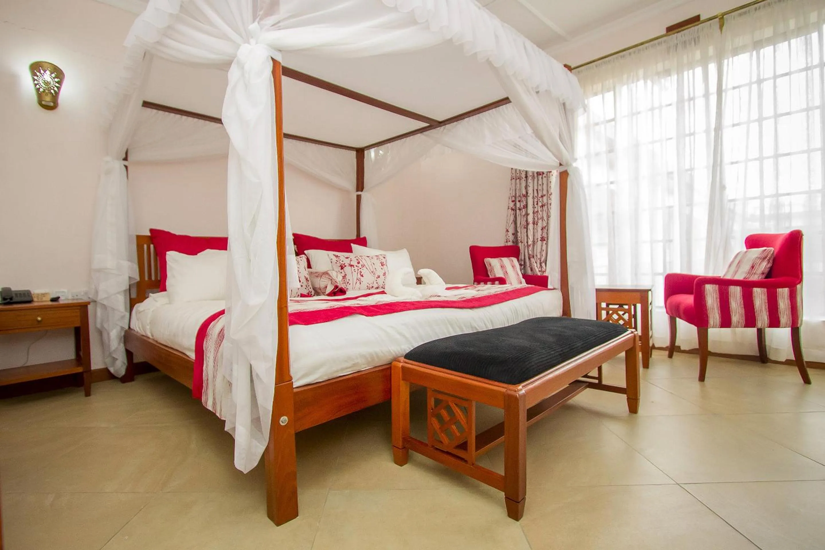 Bed in The Smith Hotel