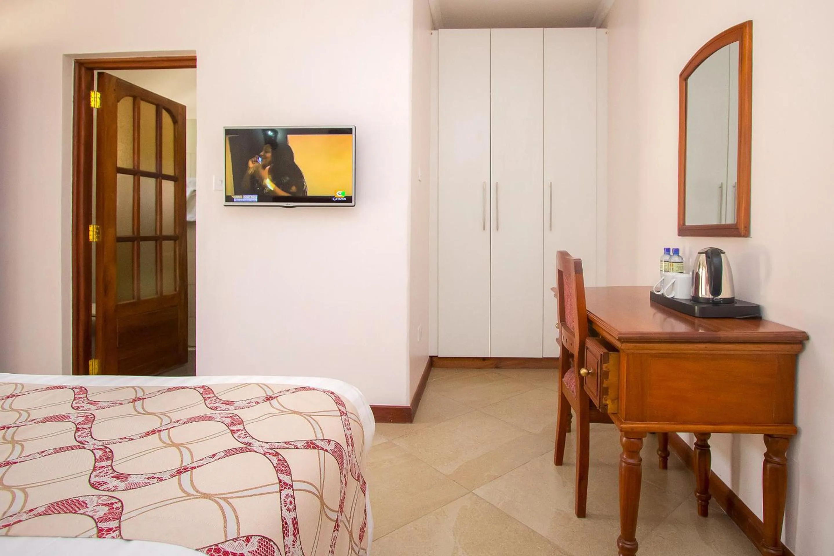 Bed in The Smith Hotel