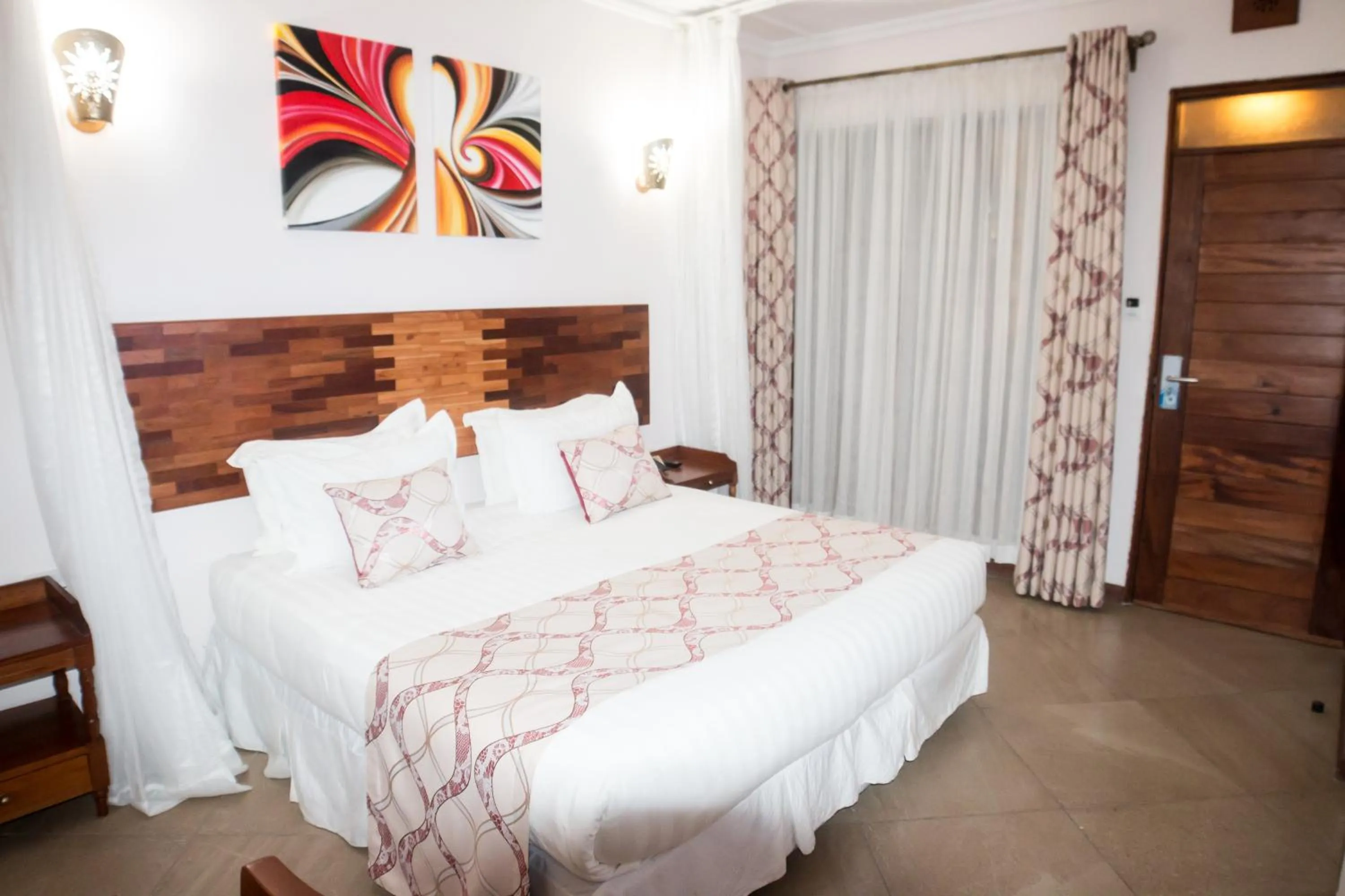 Bed in The Smith Hotel