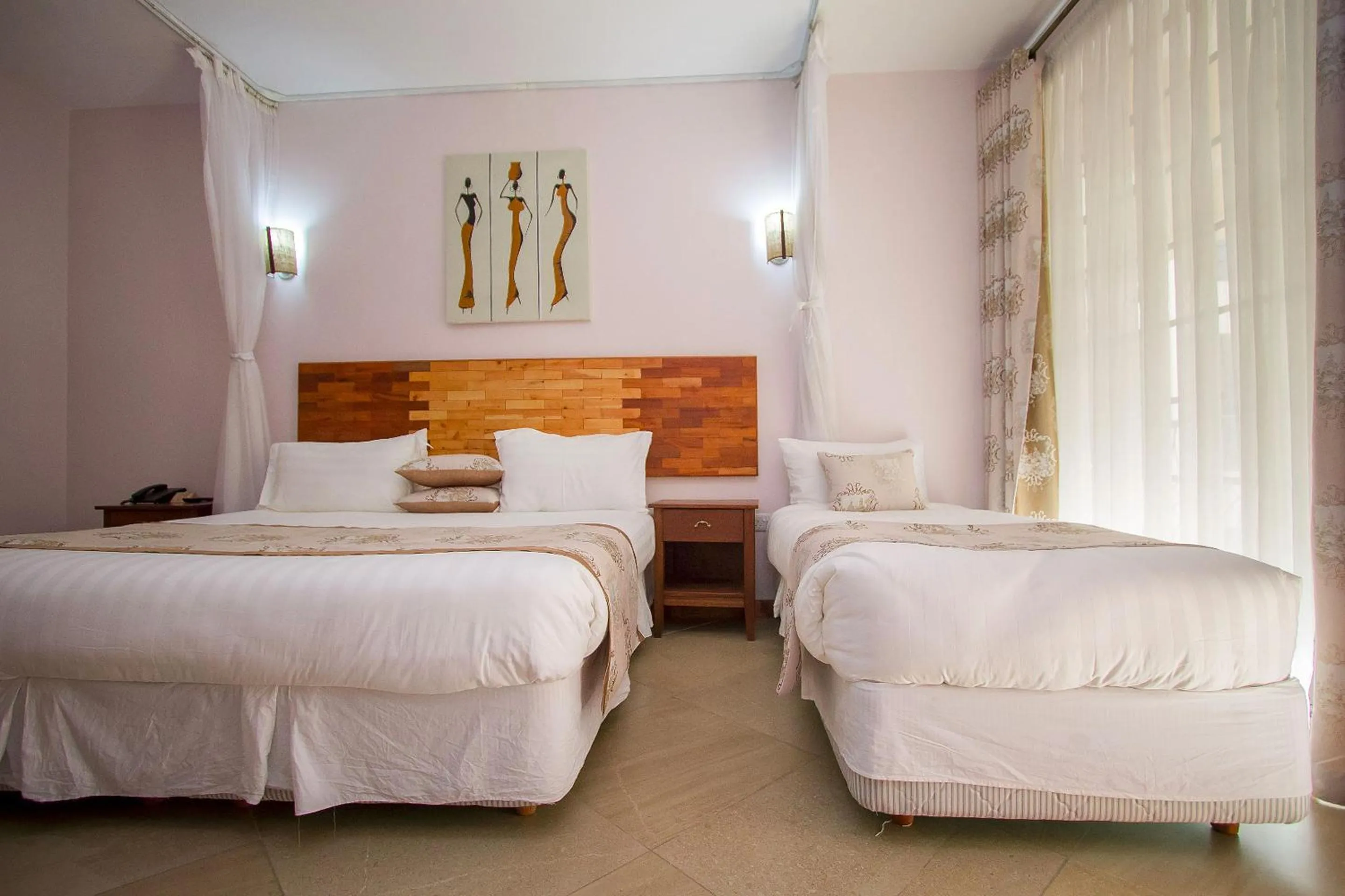 Bed in The Smith Hotel