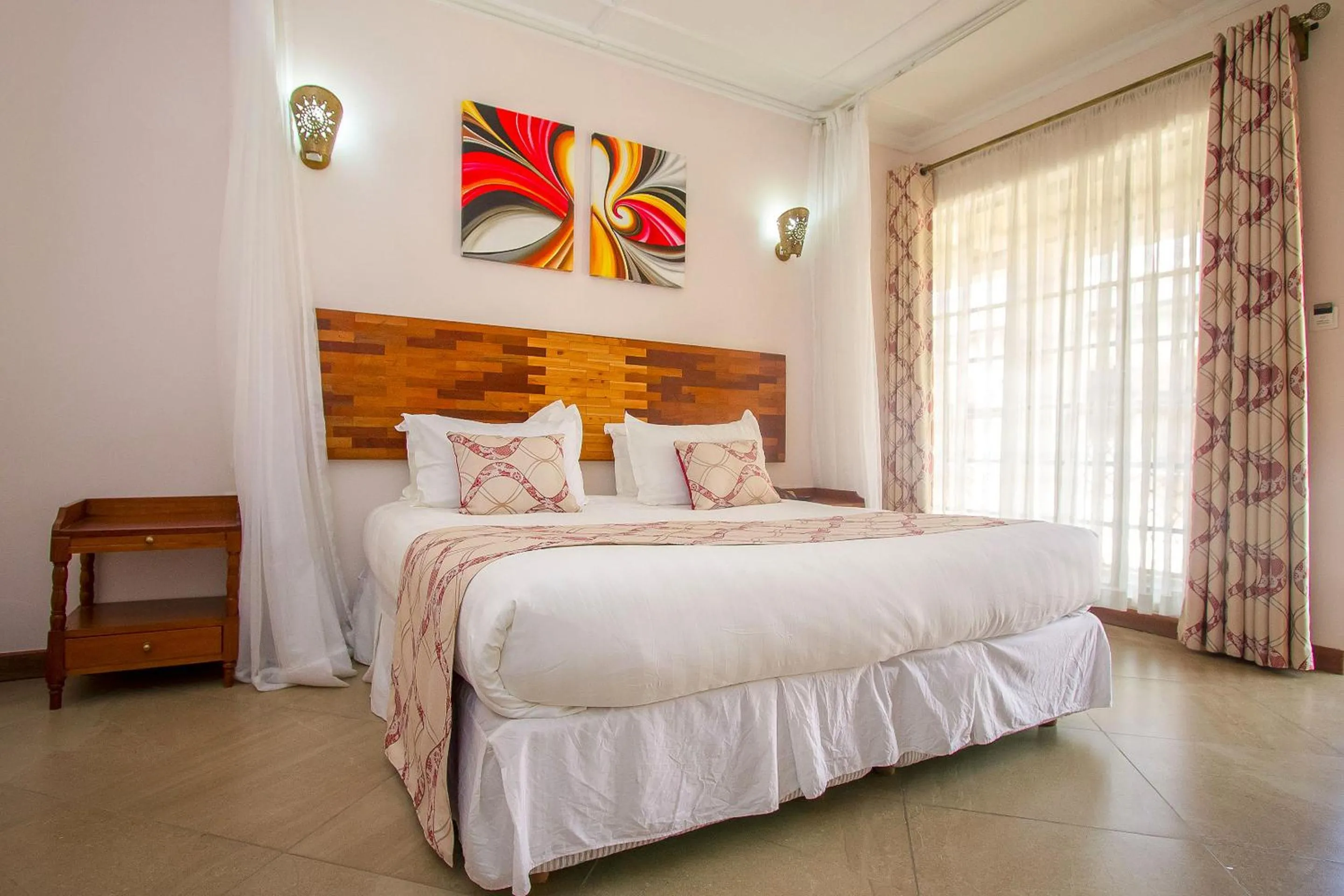 Bed in The Smith Hotel