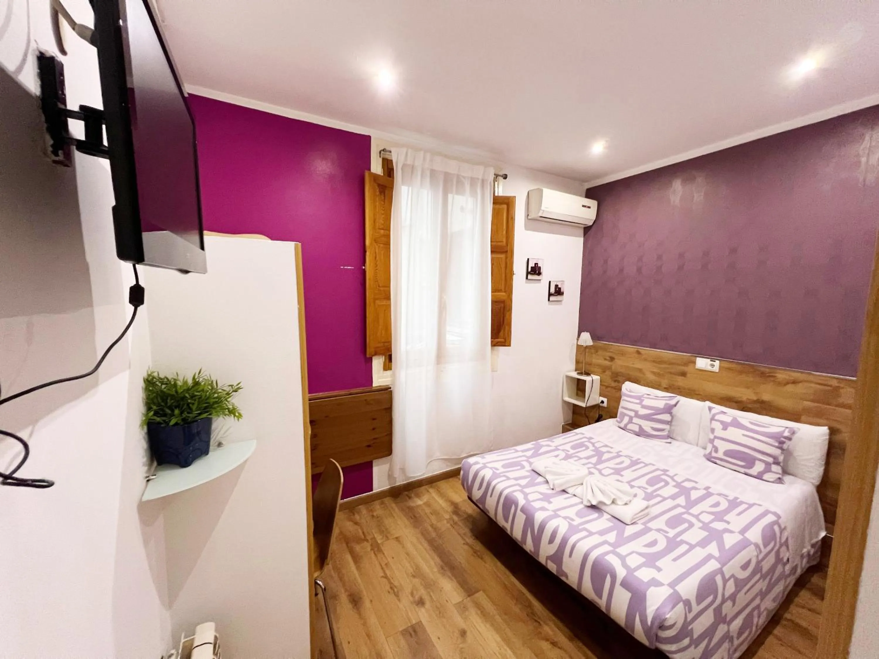 Photo of the whole room, Bed in Hostal Abel Victoriano