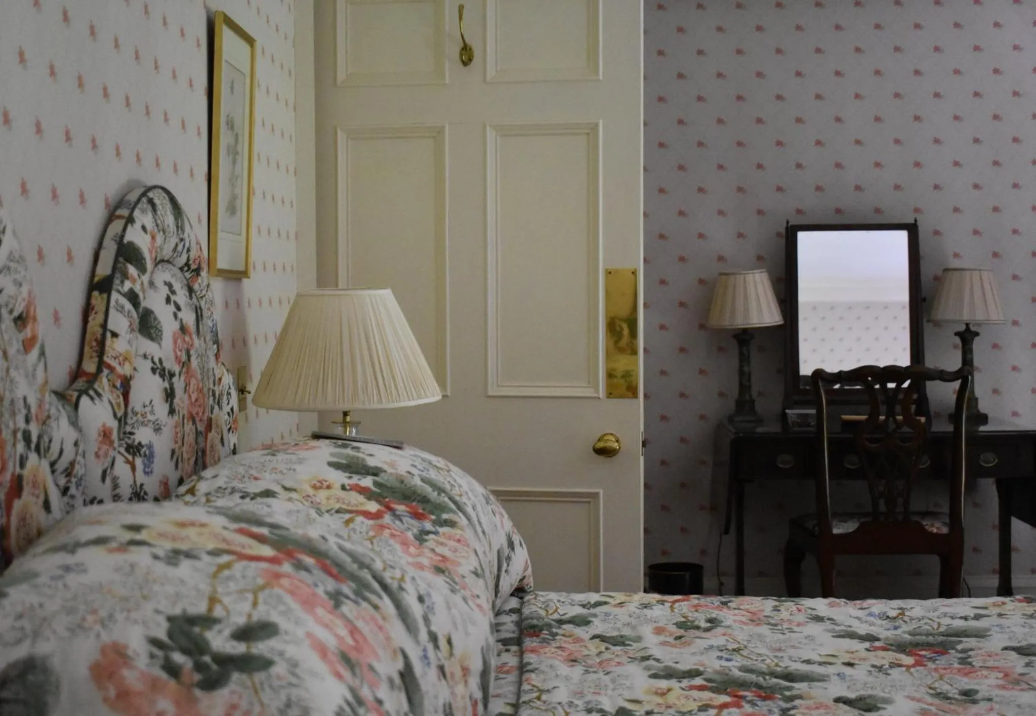 Bed in Hartwell House & Spa