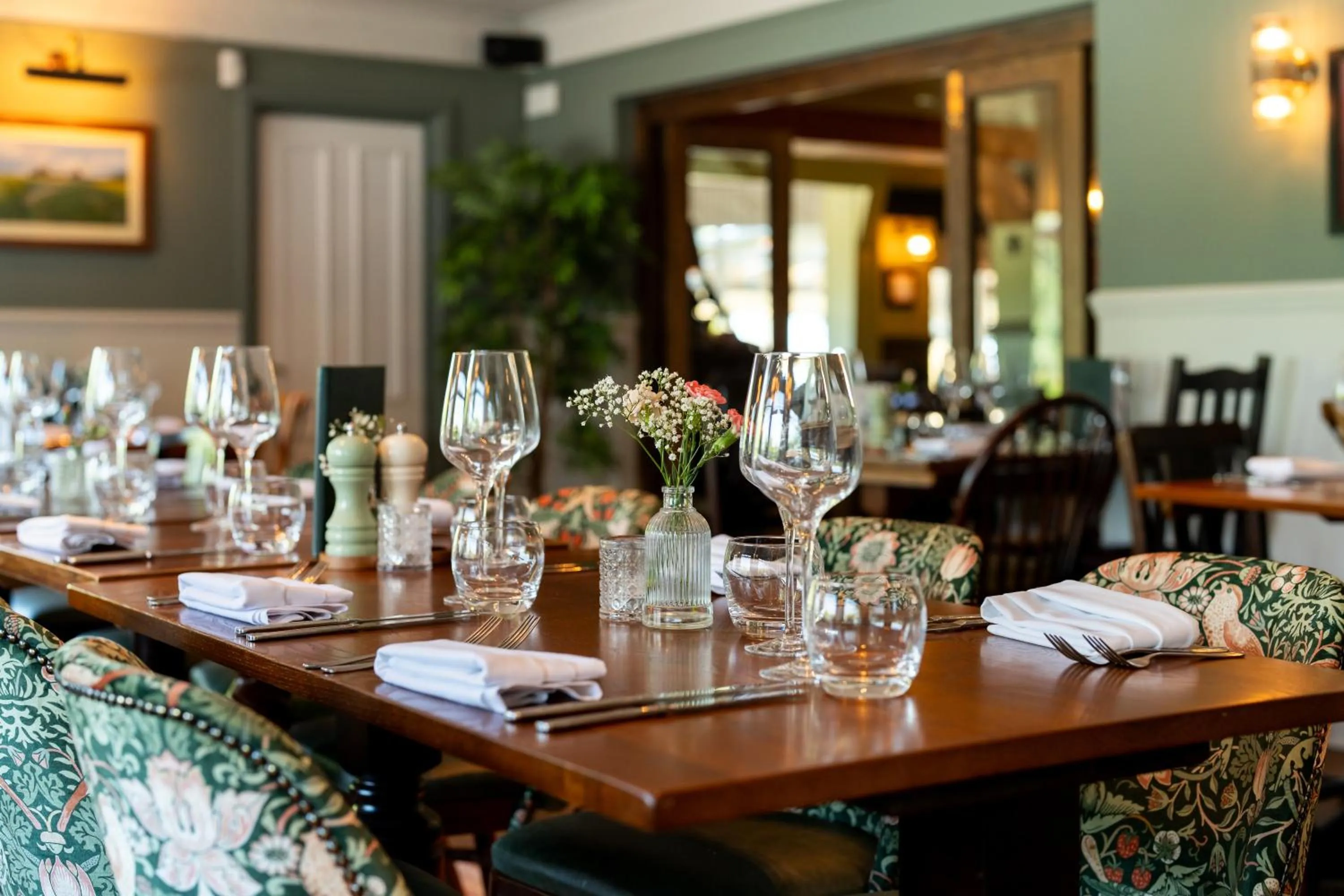 Restaurant/places to eat in The Hampshire Hog