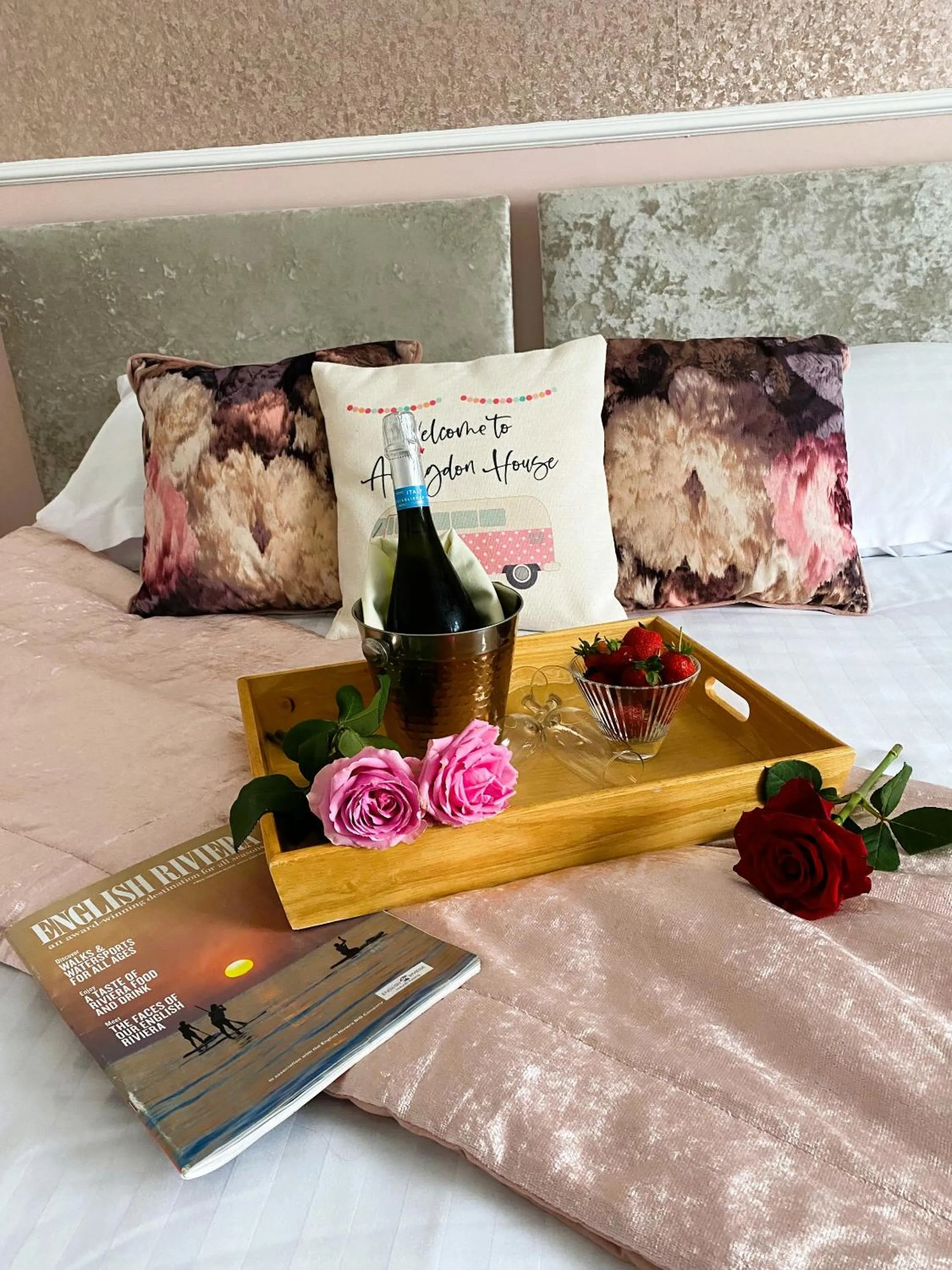 Food and drinks in Abingdon House