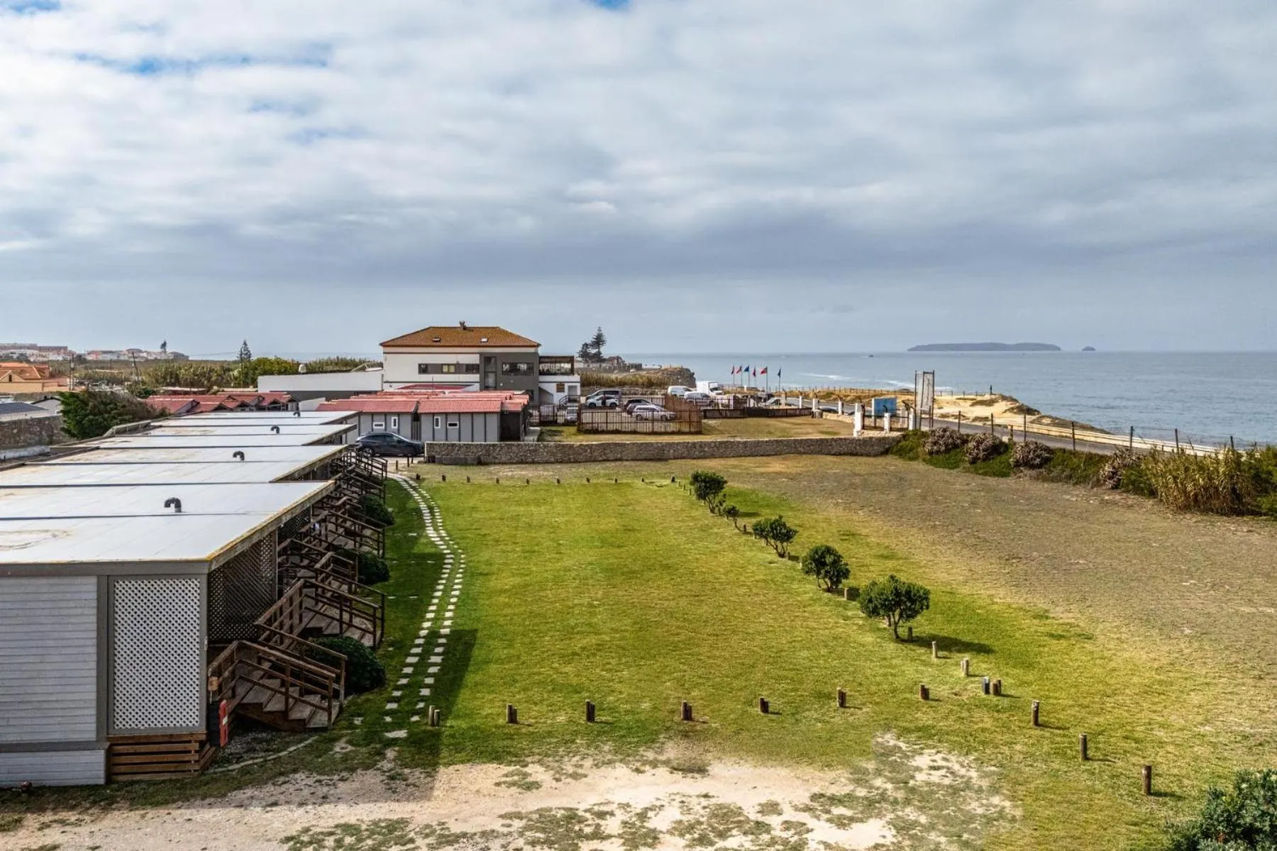 Property building in PenichePraia - Bungalows, Campers & SPA