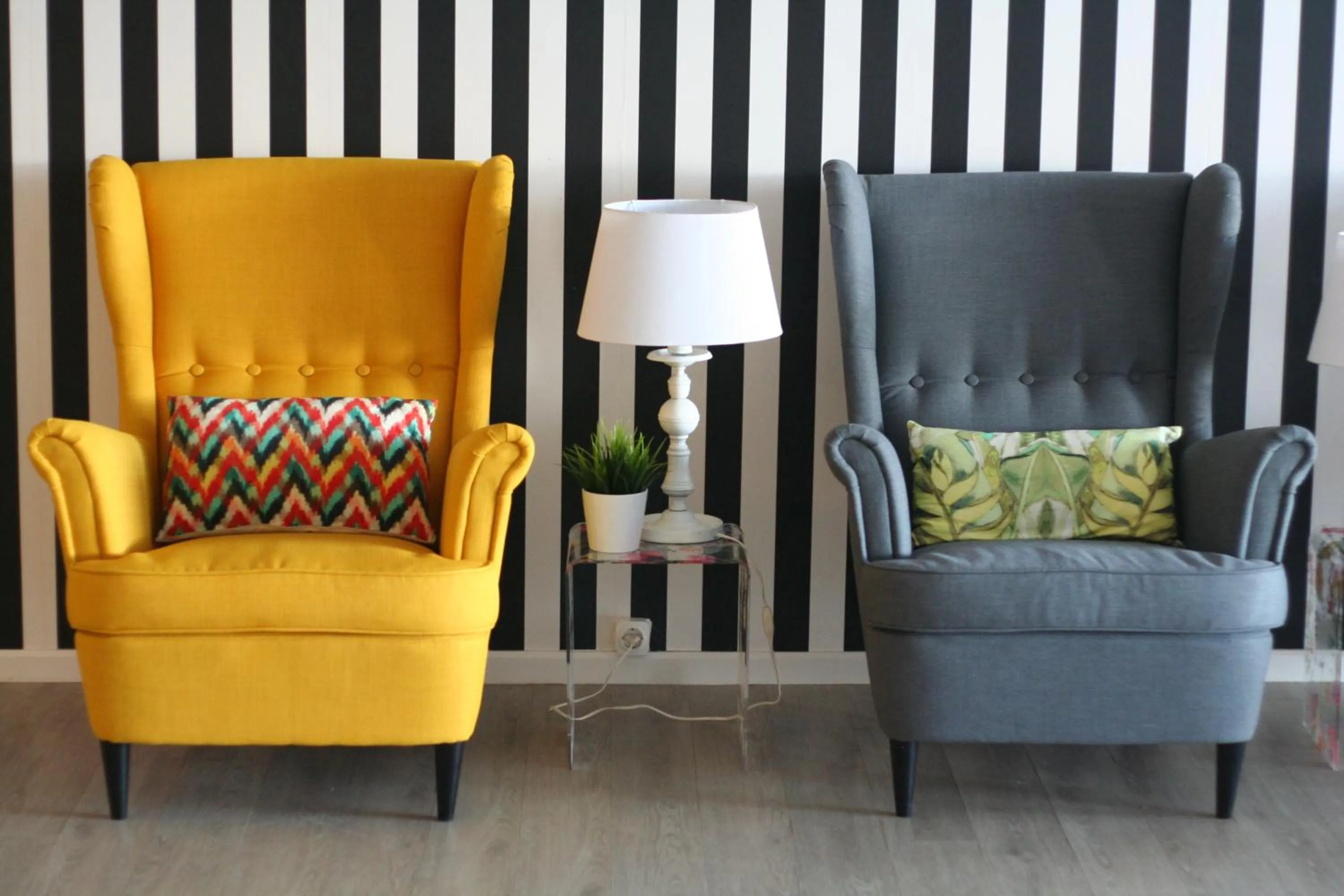 Communal lounge/ TV room in Vinha da Areia Beach Hotel