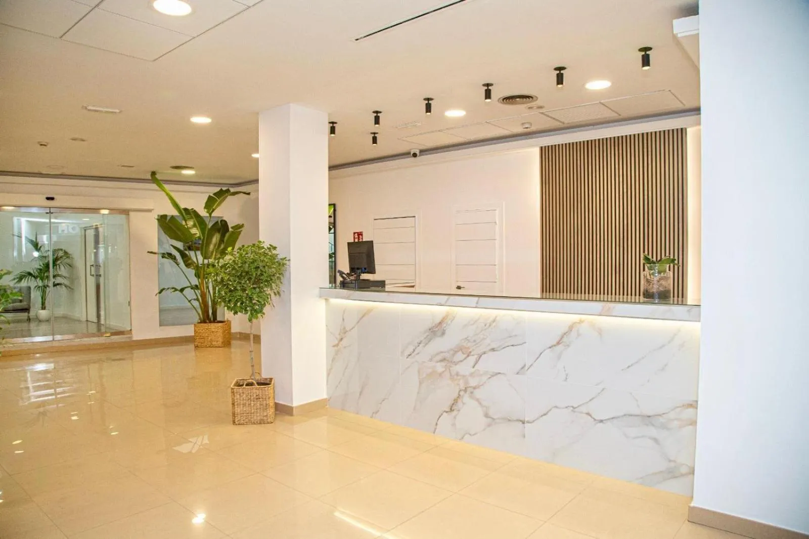 Lobby or reception in Hotel Córdoba Centro