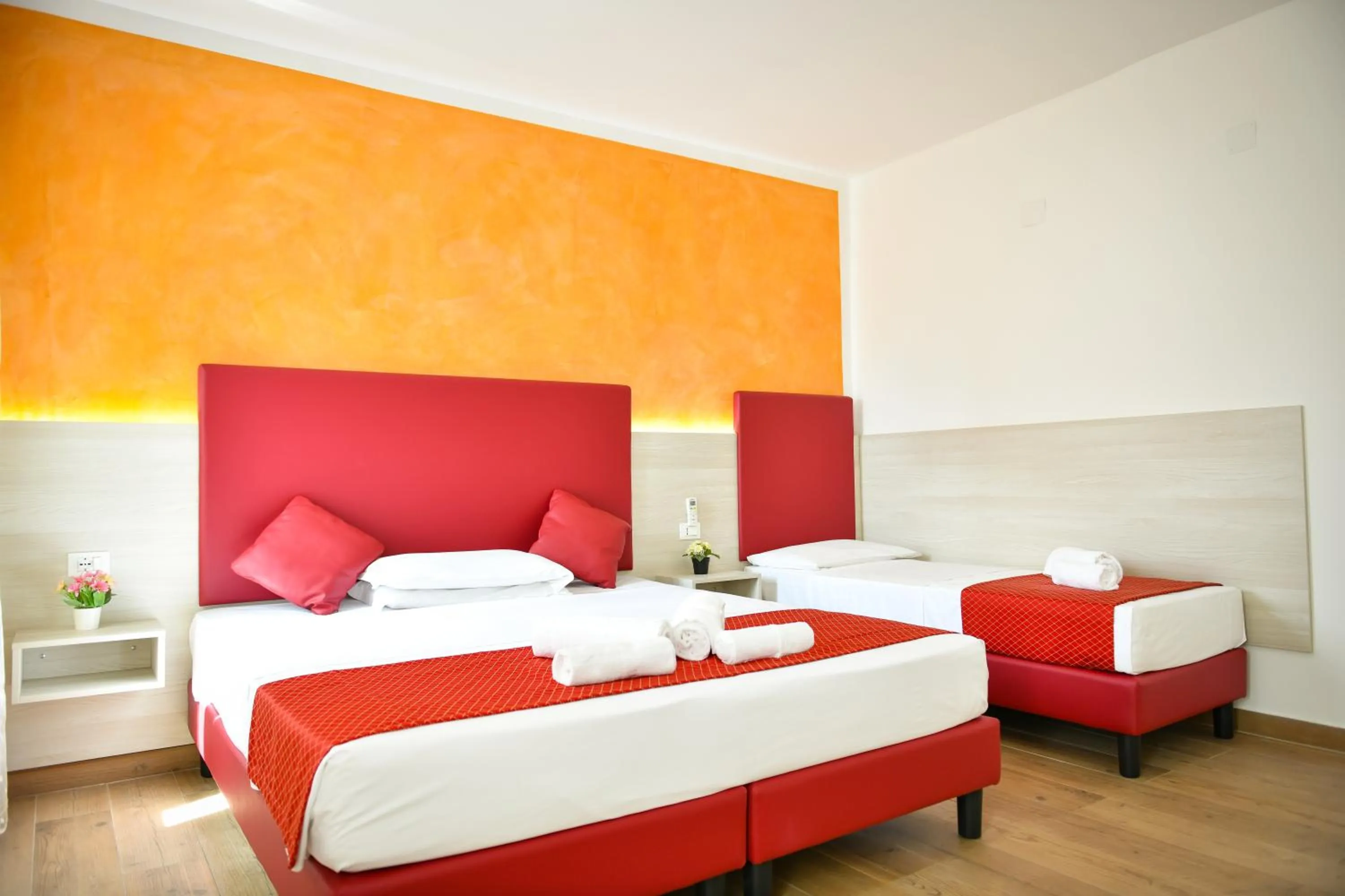 Bed in Vacation Venice Rooms