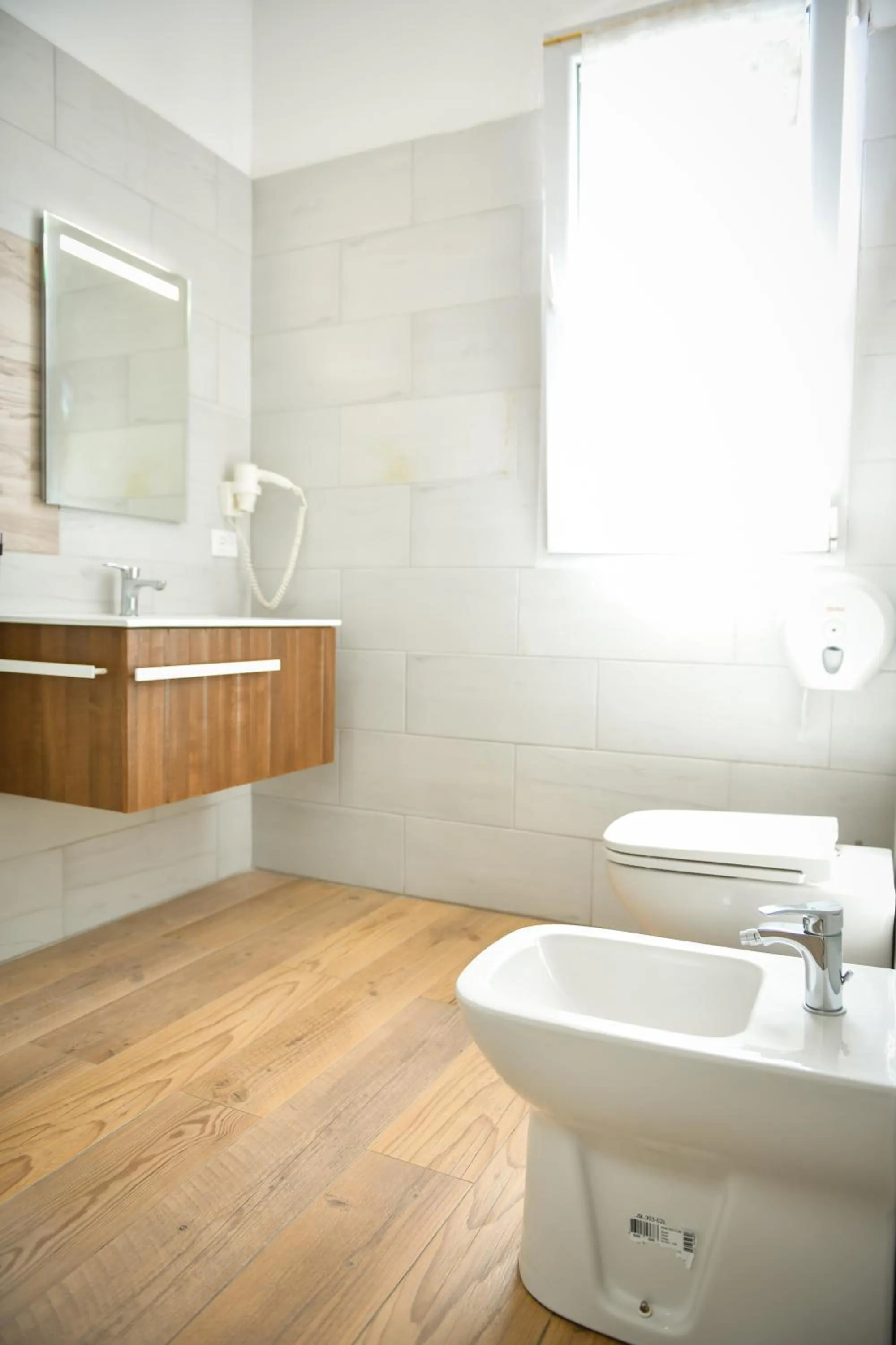 Toilet in Vacation Venice Rooms