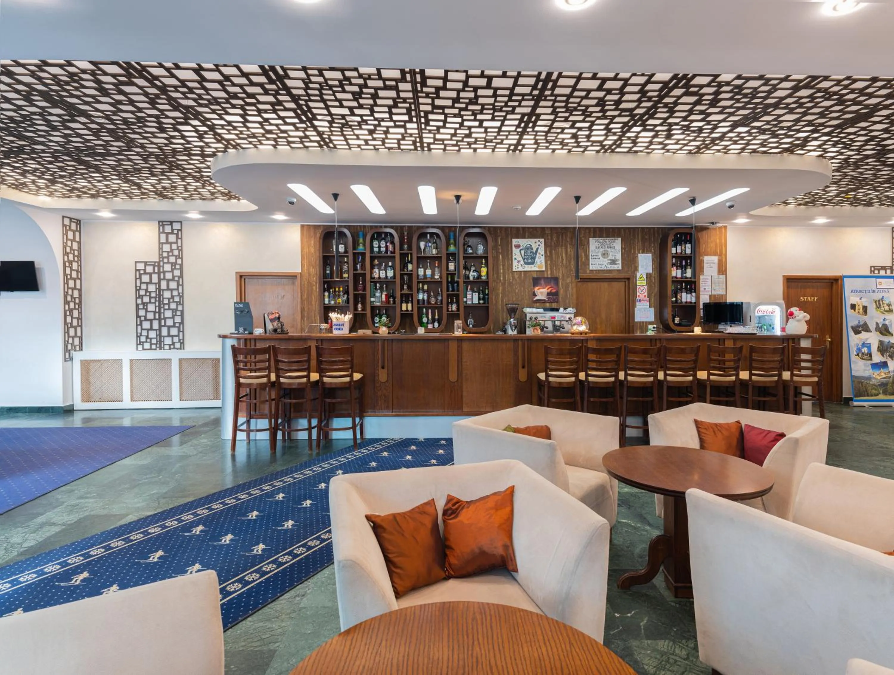 Lounge or bar in Hotel Ski&Sky