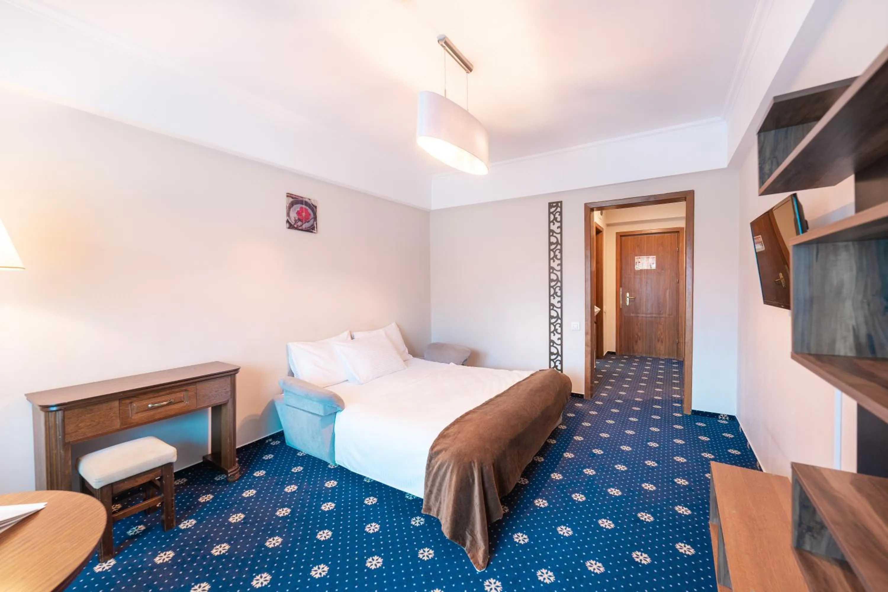 Balcony/Terrace, Bed in Hotel Ski&Sky