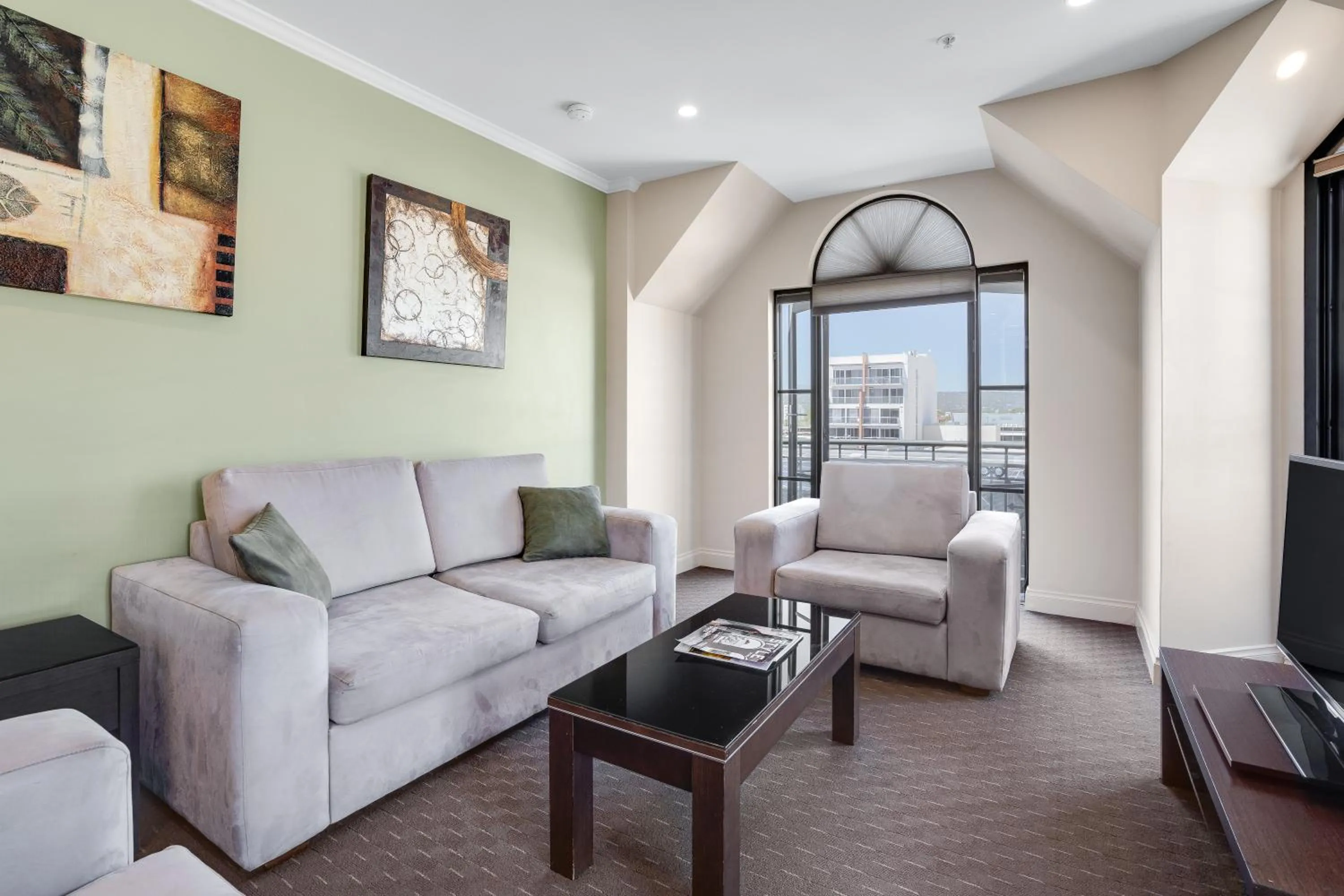 Library in Frome Apartments