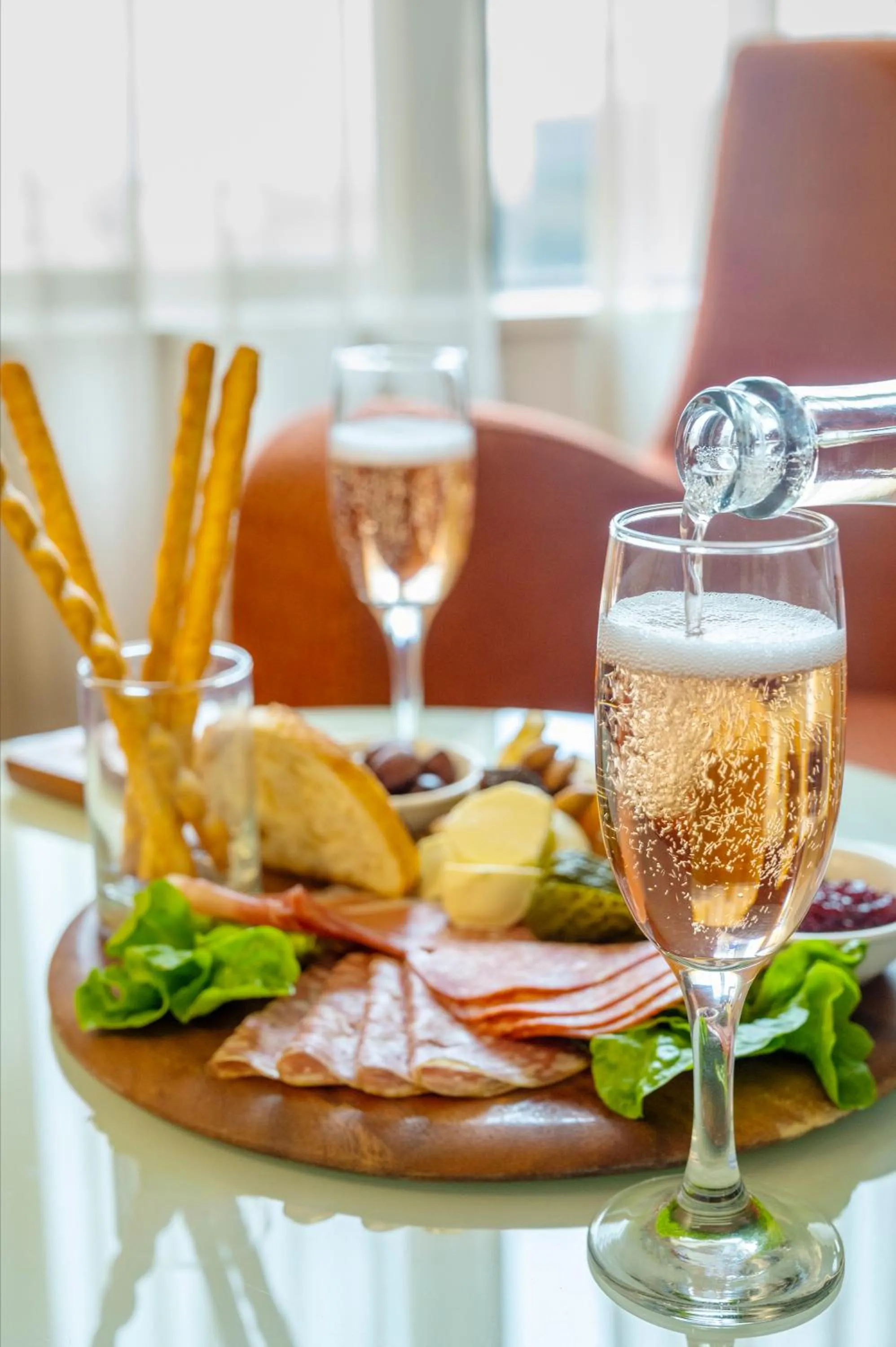 Food and drinks in Hotel Grand Chancellor Adelaide