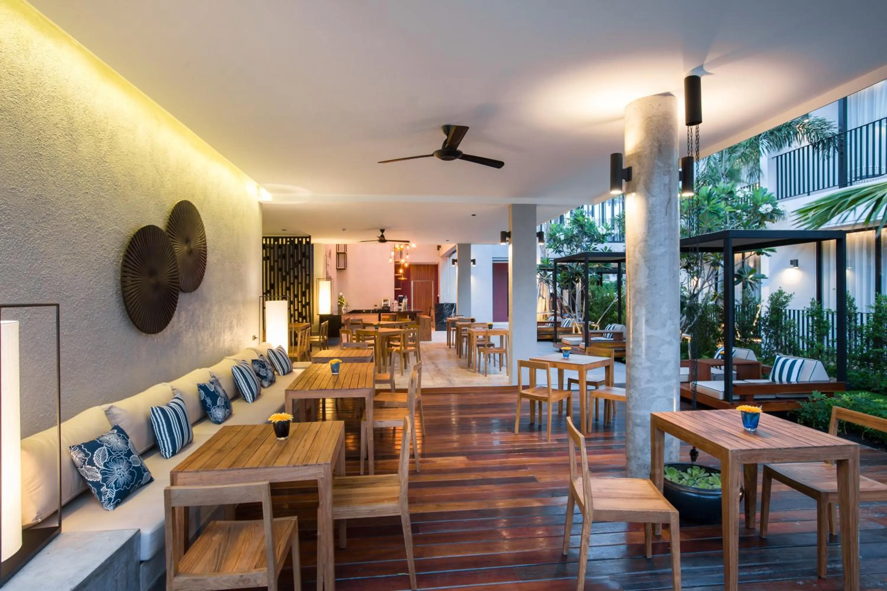Restaurant/places to eat in Asira Boutique HuaHin
