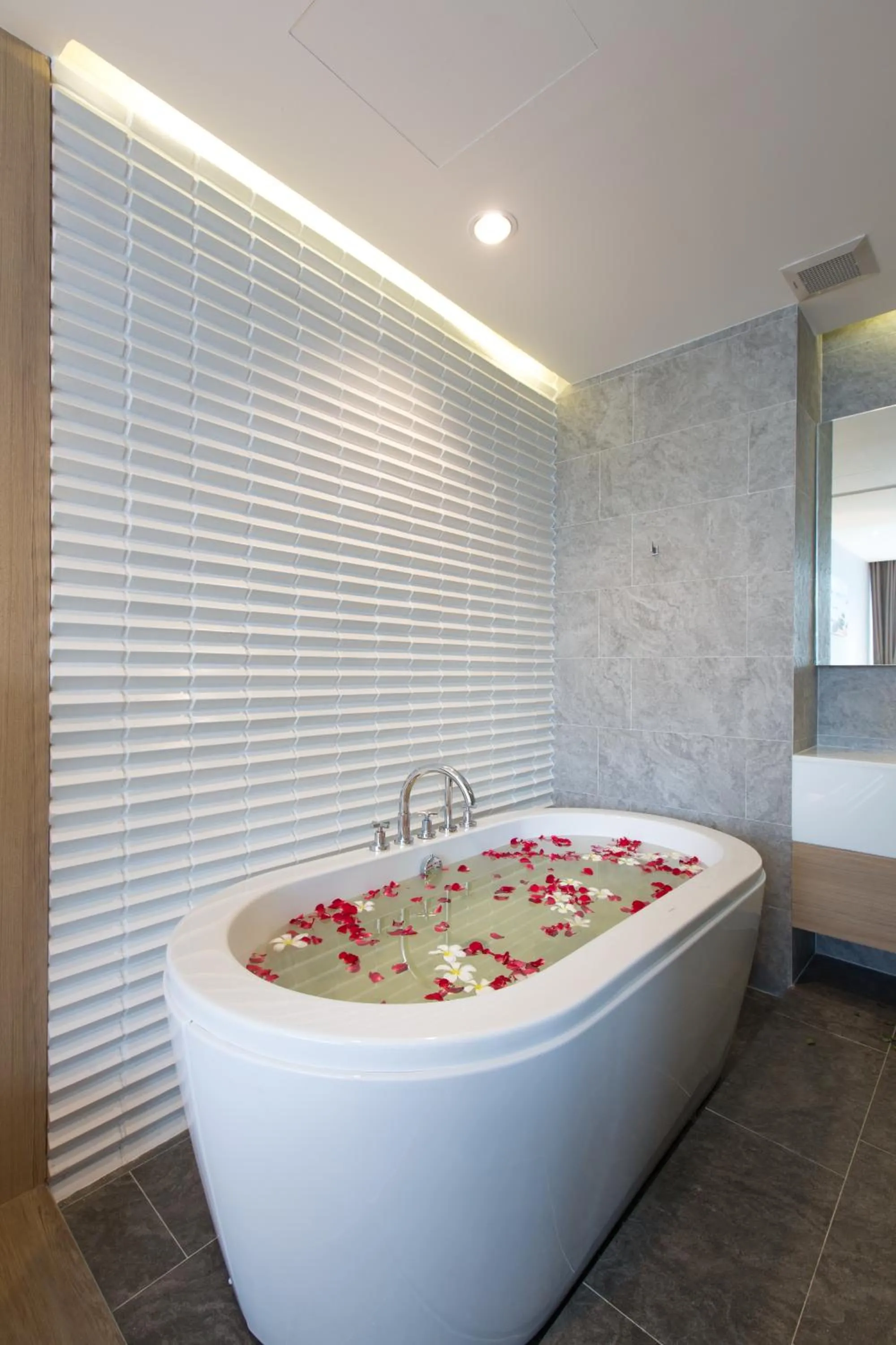 Bathroom, Bed in Asira Boutique HuaHin