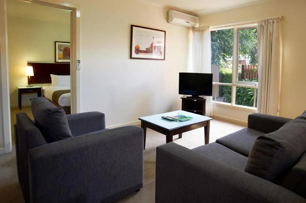 Living room in Comfort Apartments Royal Gardens