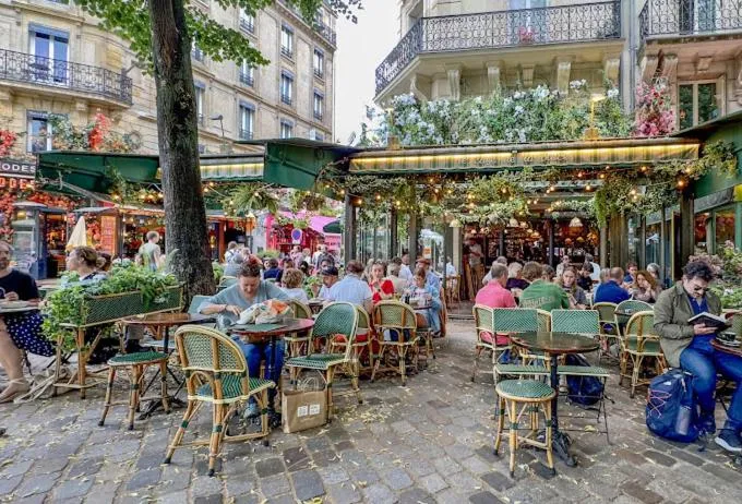 Neighbourhood in Hotel des Bains