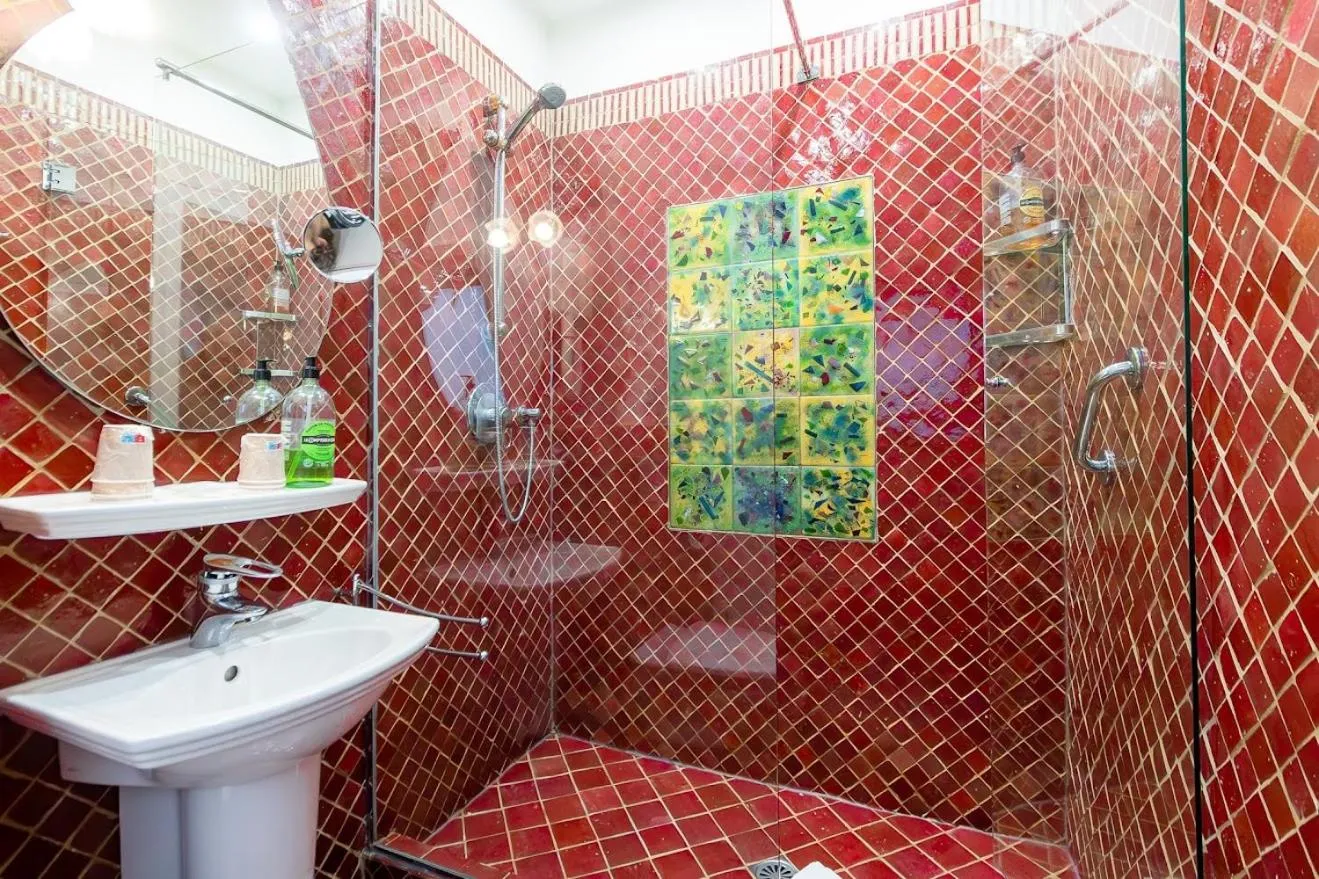 Bathroom in Hotel des Bains