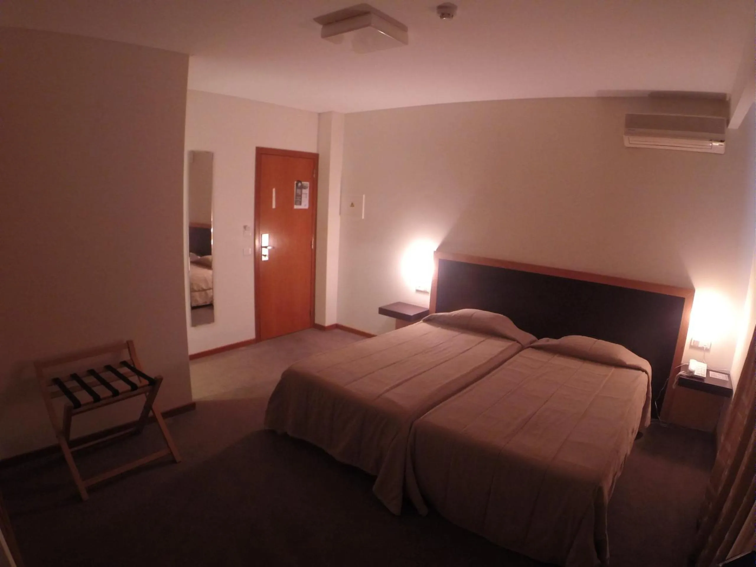 Bed in Hotel Recinto