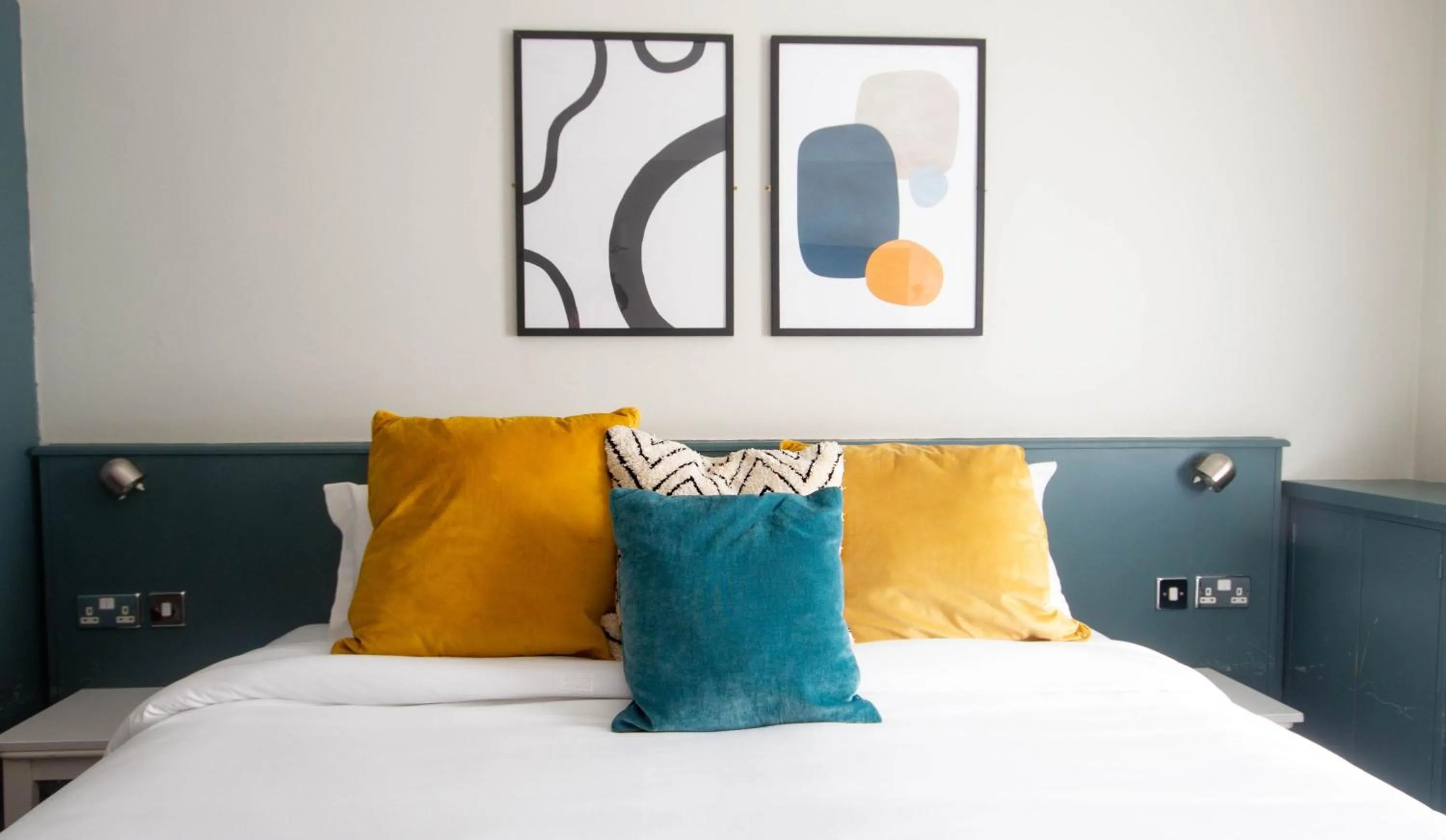 Bedroom, Bed in The Martello Hotel