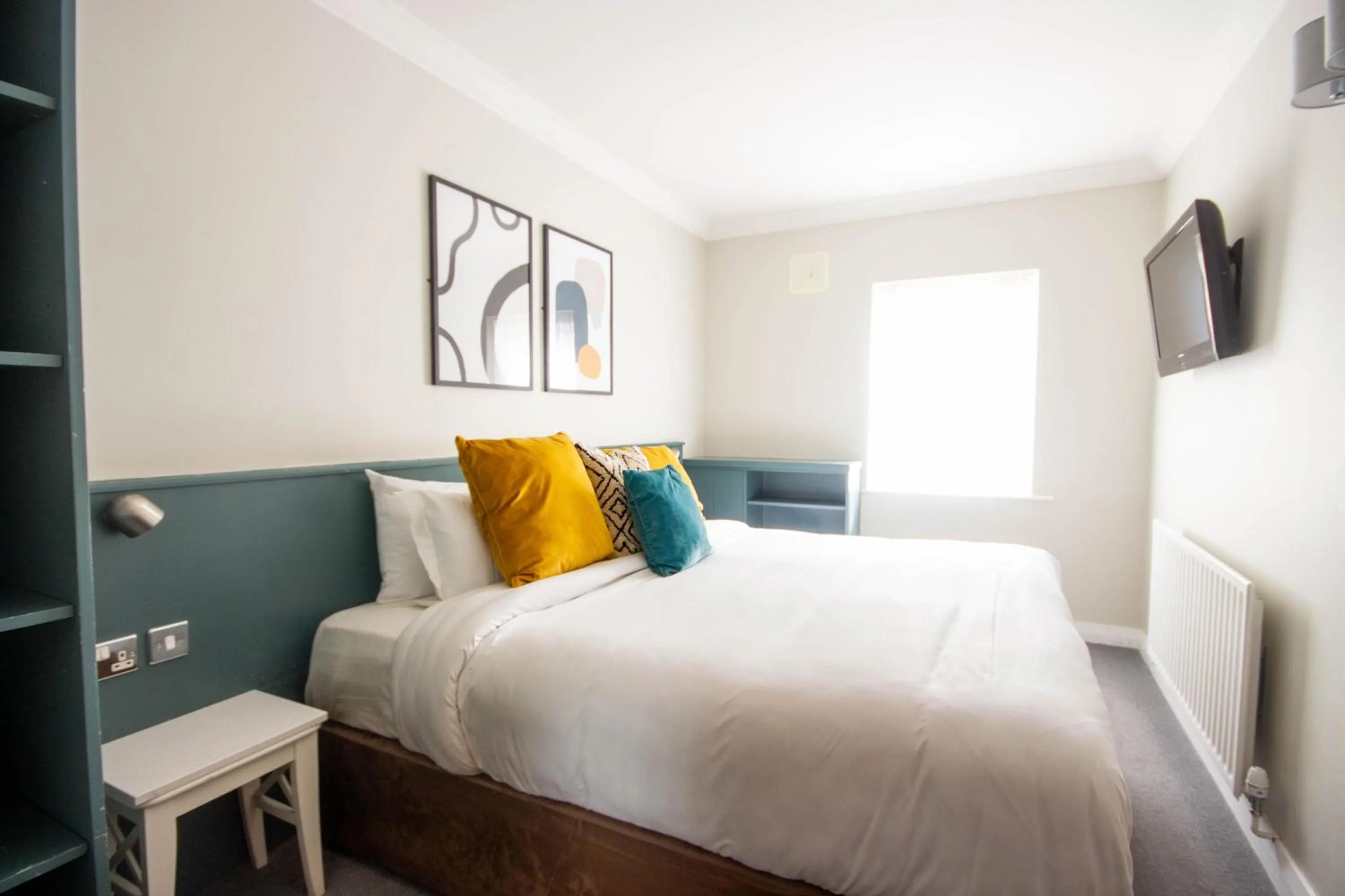 Bedroom, Bed in The Martello Hotel