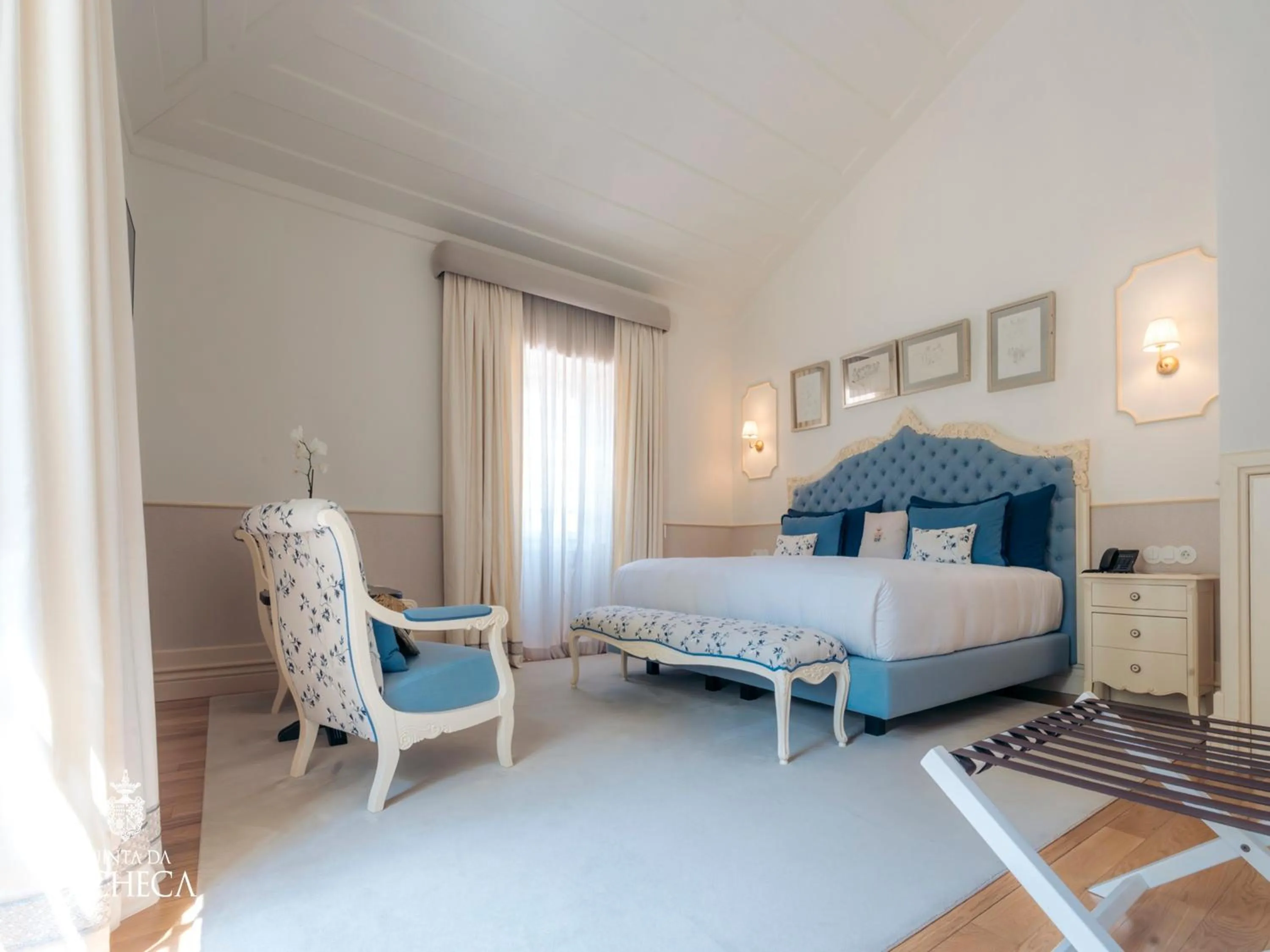 Photo of the whole room, Bed in Pacheca The Wine House Hotel e Spa - Quinta da Pacheca