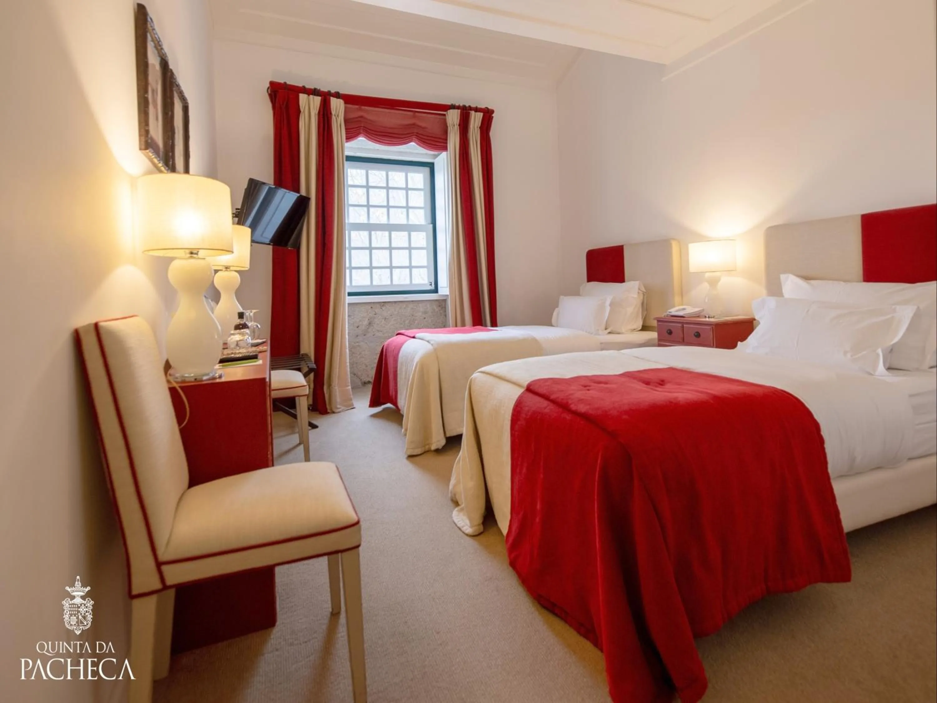 Photo of the whole room, Bed in Pacheca The Wine House Hotel e Spa - Quinta da Pacheca