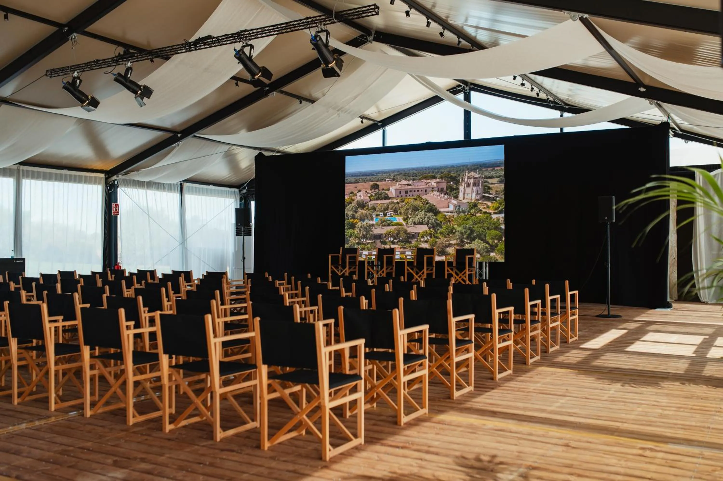 group of guests in Zoetry Mallorca Wellness & Spa