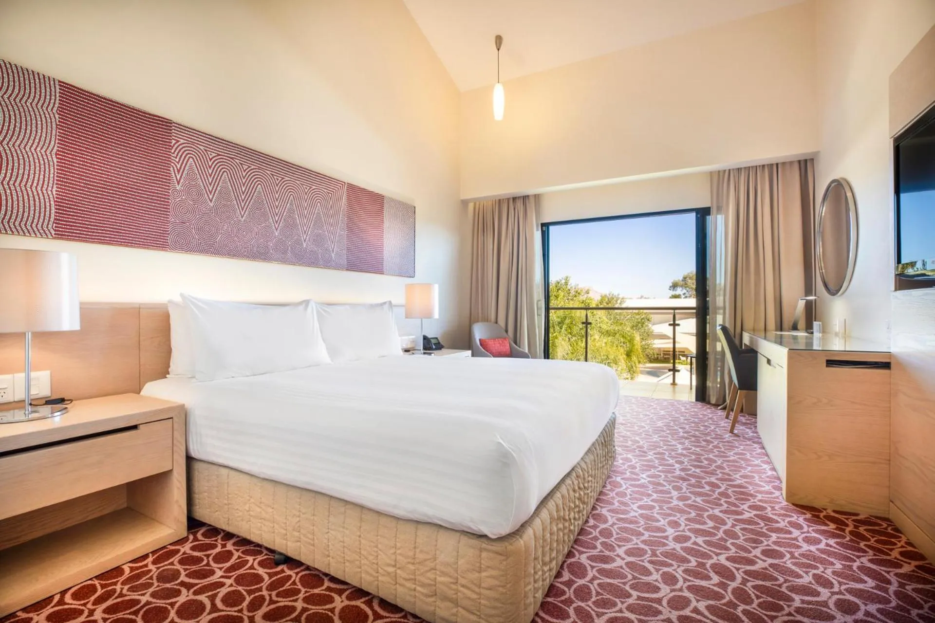 Bed in Crowne Plaza Alice Springs Lasseters by IHG