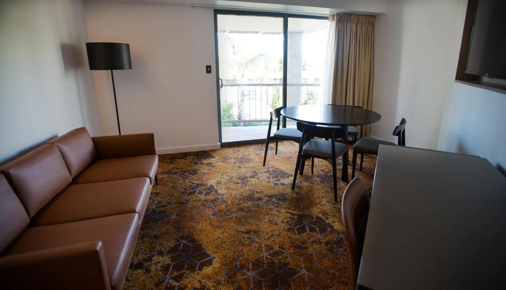 Photo of the whole room in Crowne Plaza Alice Springs Lasseters by IHG