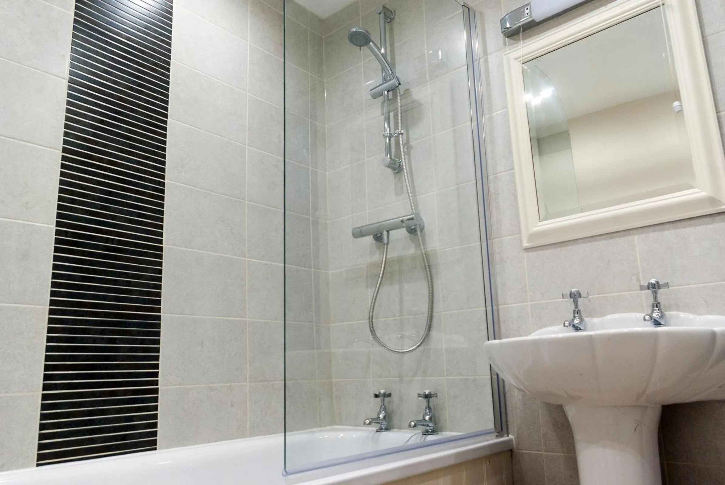 Bathroom in The Dragon Hotel