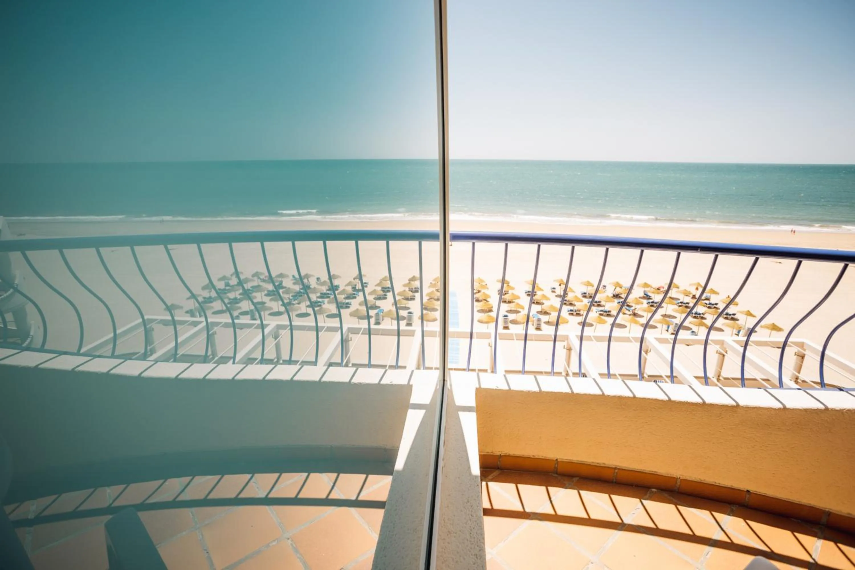 Pool view in Hotel Playa Victoria