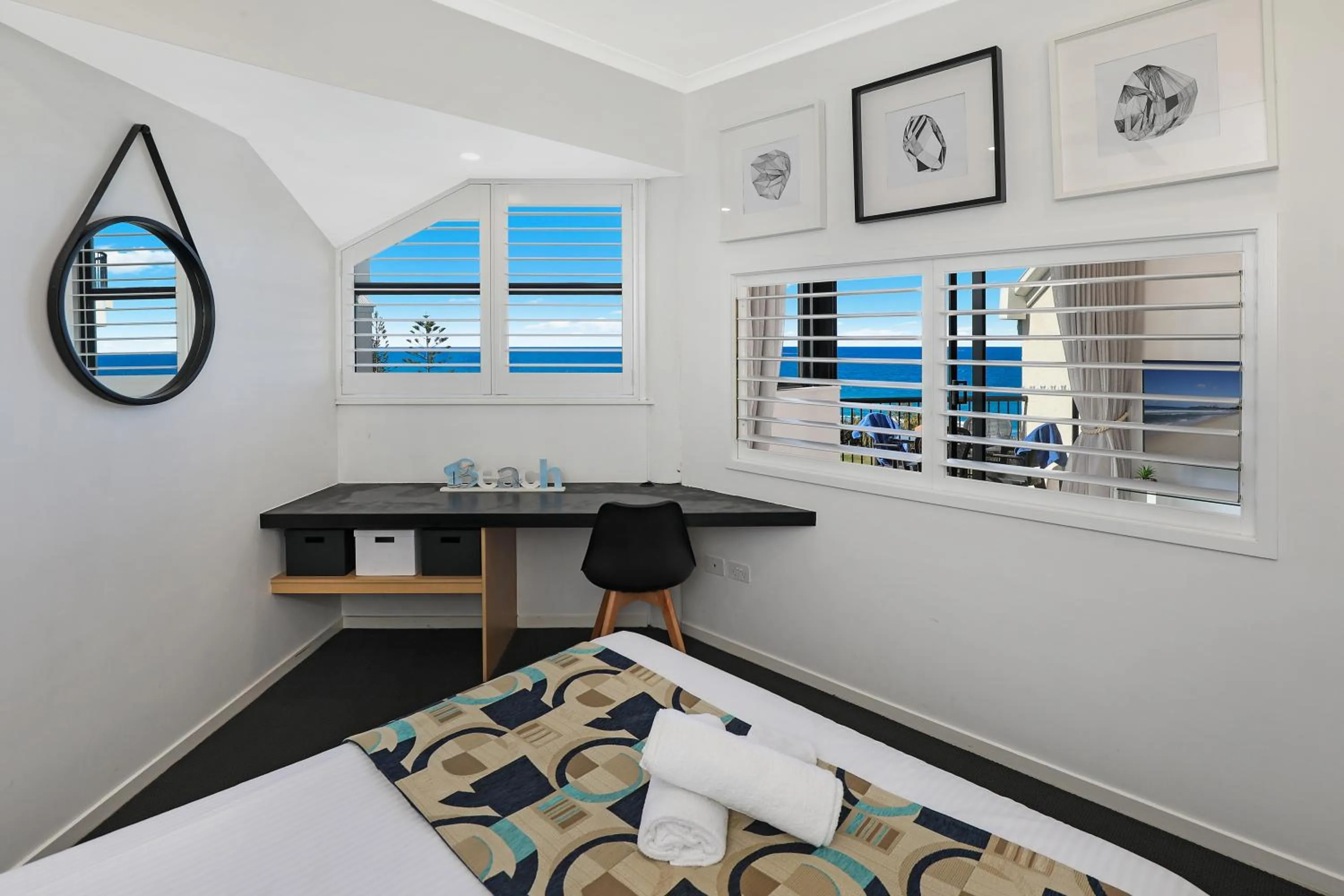 Bed in Ocean Boulevard