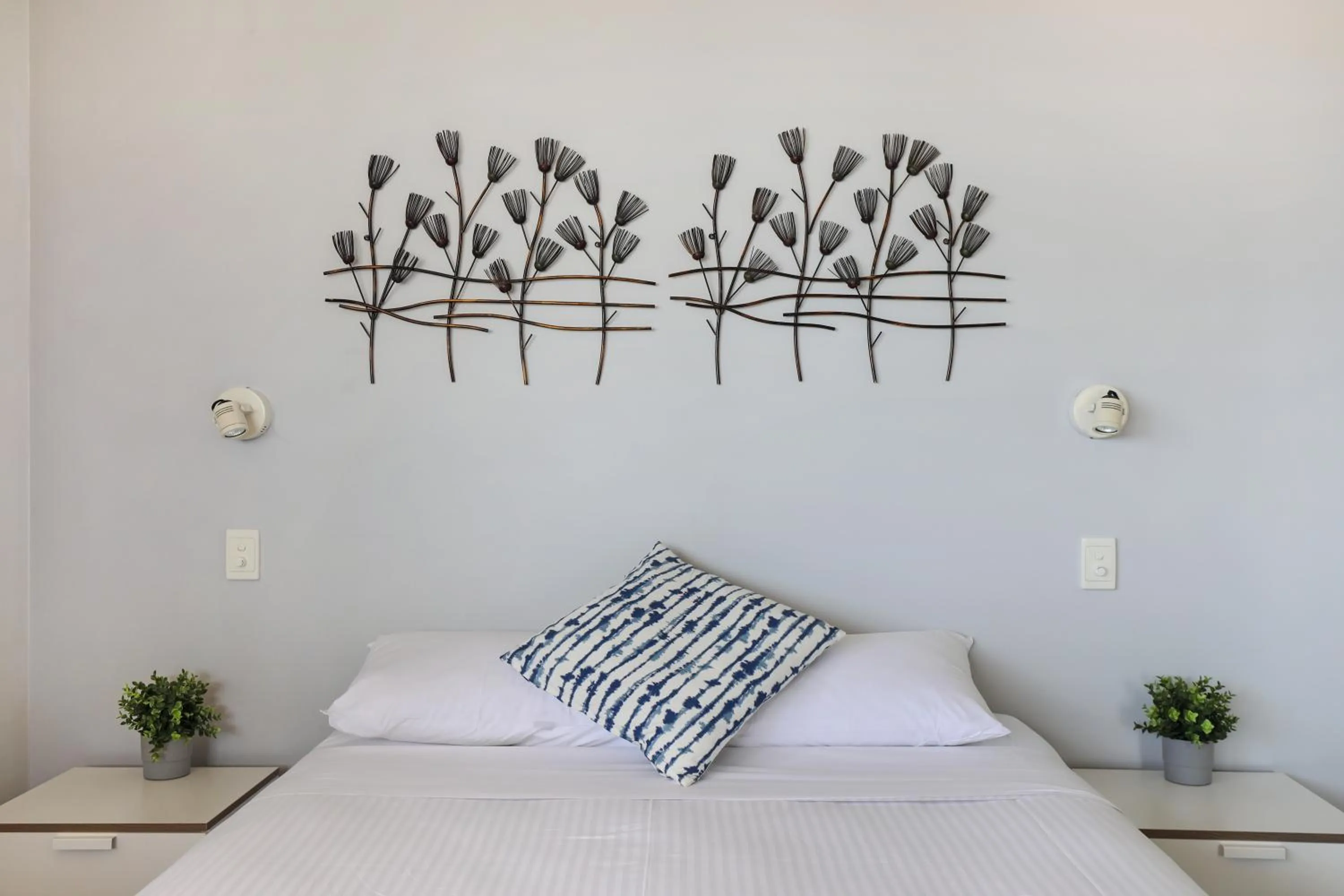 Bed in Ocean Boulevard