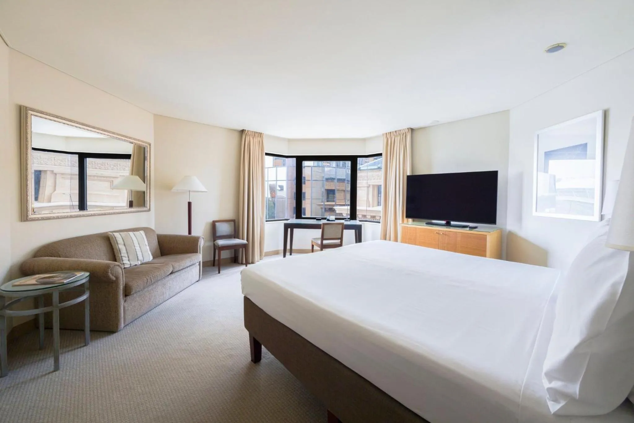 Photo of the whole room, Bed in InterContinental Adelaide by IHG