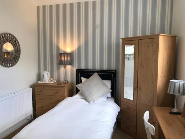 Bed in The Beaufort, Raglan