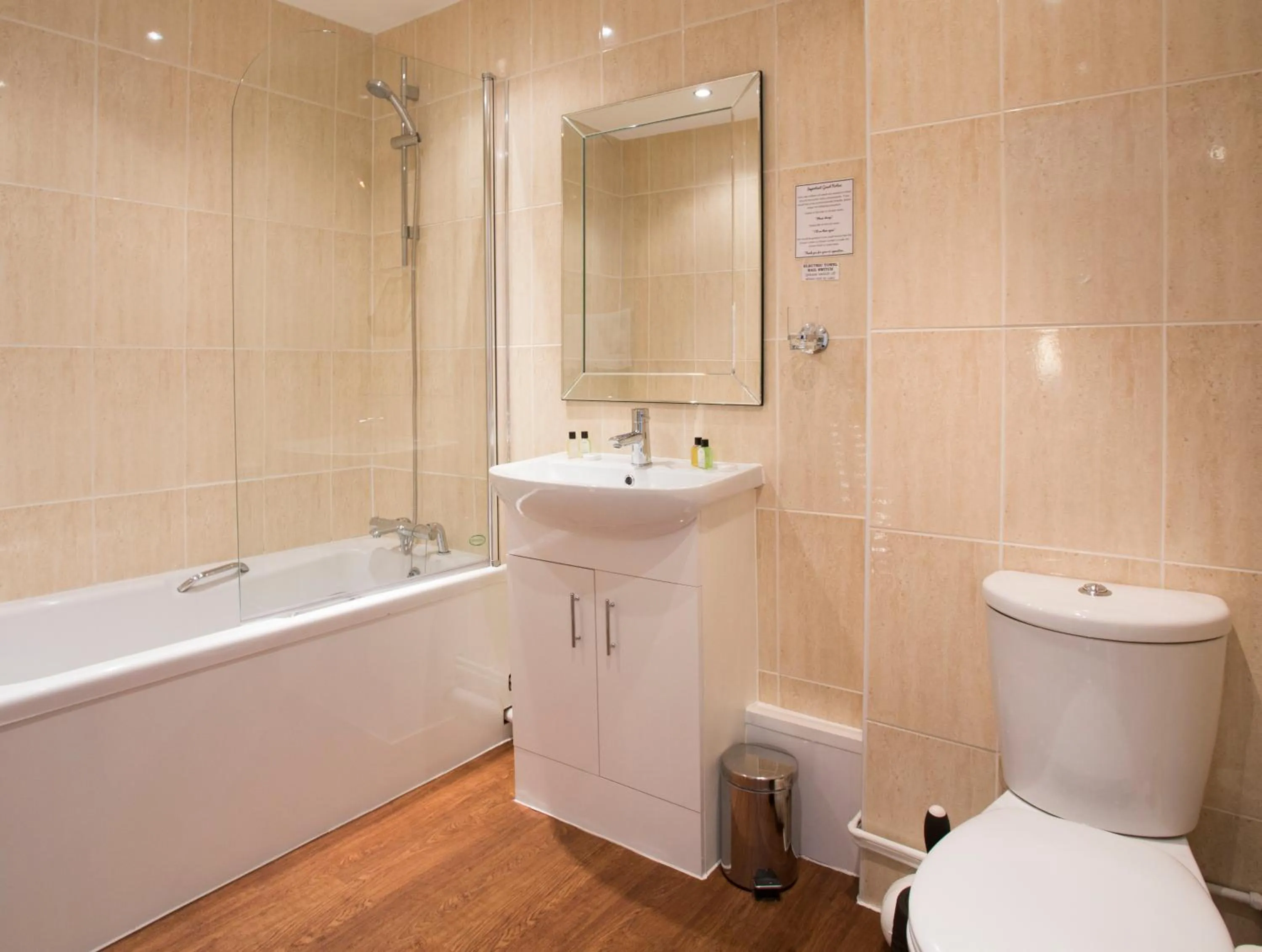 Bathroom in The Beaufort, Raglan